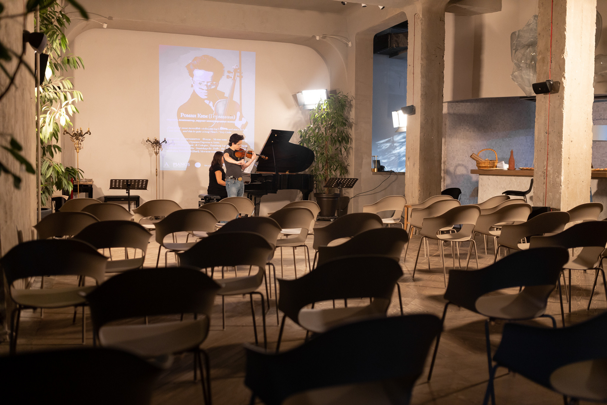 MIKHAIL VASSILYEV — Свадебный и Репортажный фотограф в Алматы