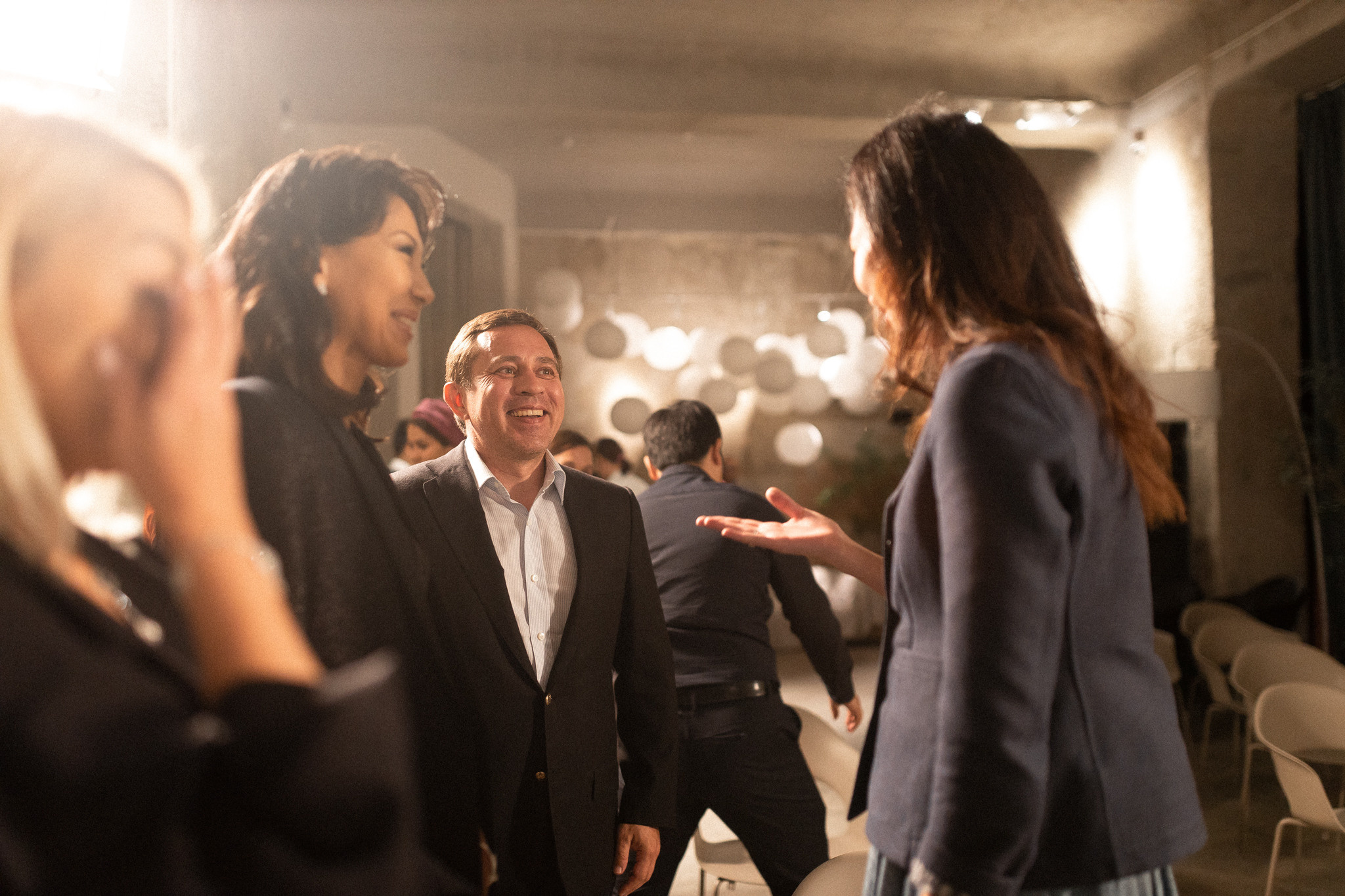 MIKHAIL VASSILYEV — Свадебный и Репортажный фотограф в Алматы