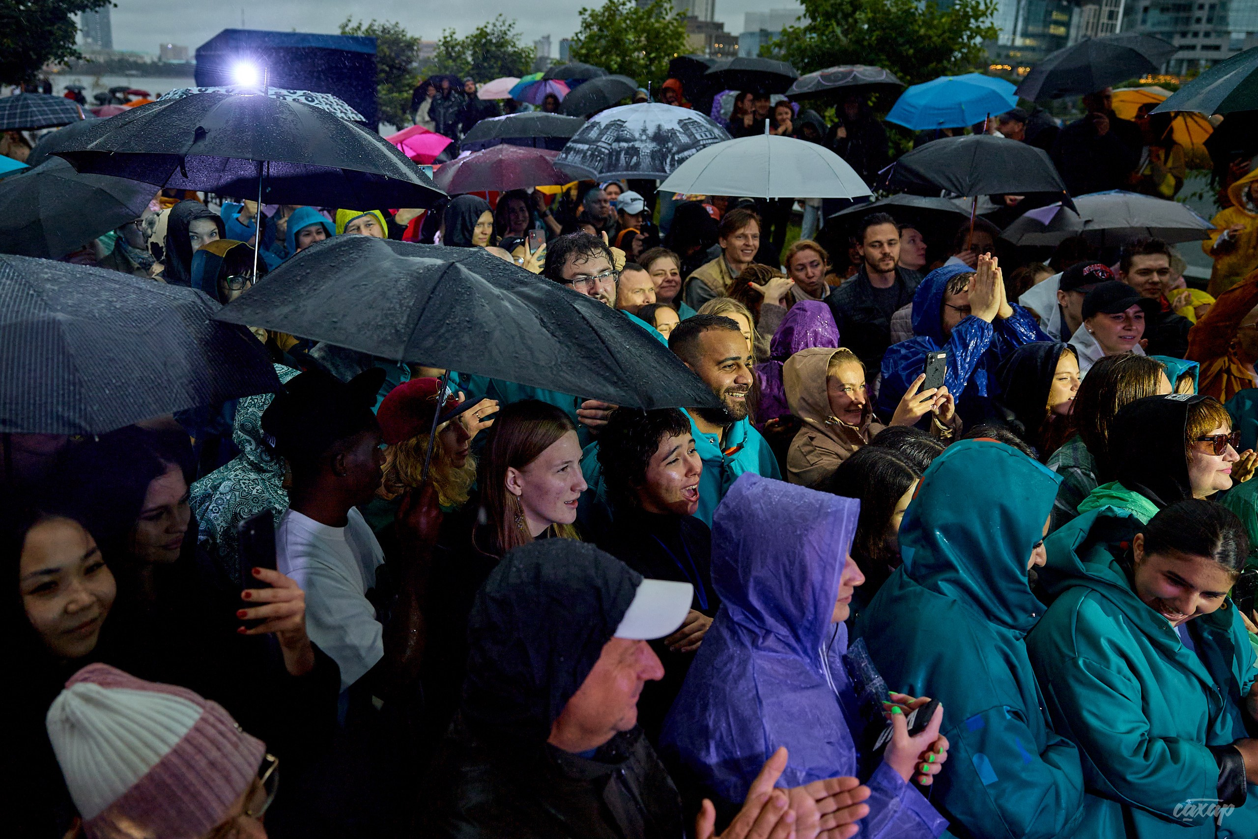 Фестивале Ural Music Night 2024. Профессиональный фотограф в Екатеринбурге Юра Сахар