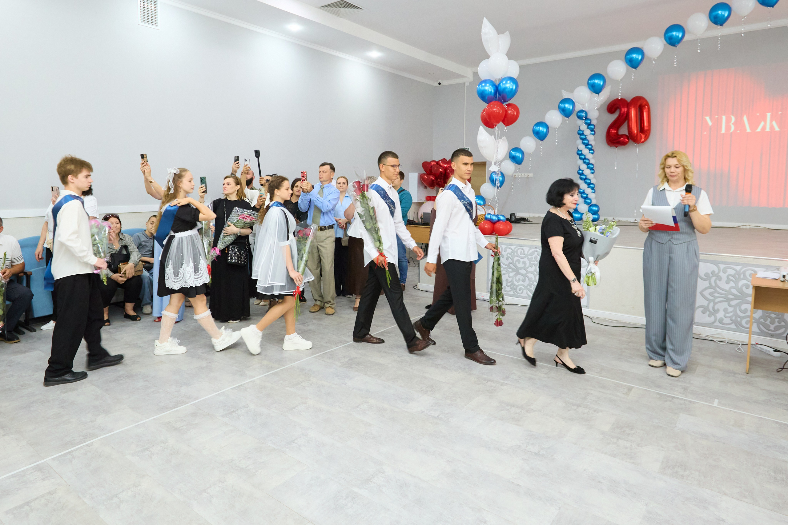 Последний звонок 6 шк 11А Саки. Фотограф в Крыму Светлана Викулова