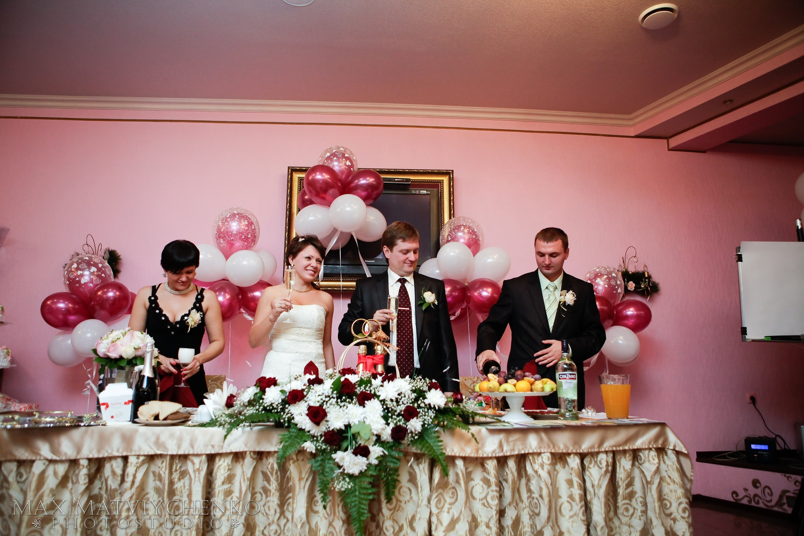 Банкет/Banquet. Максим Матвийченко и Виктория Басова профессионалы своего дела