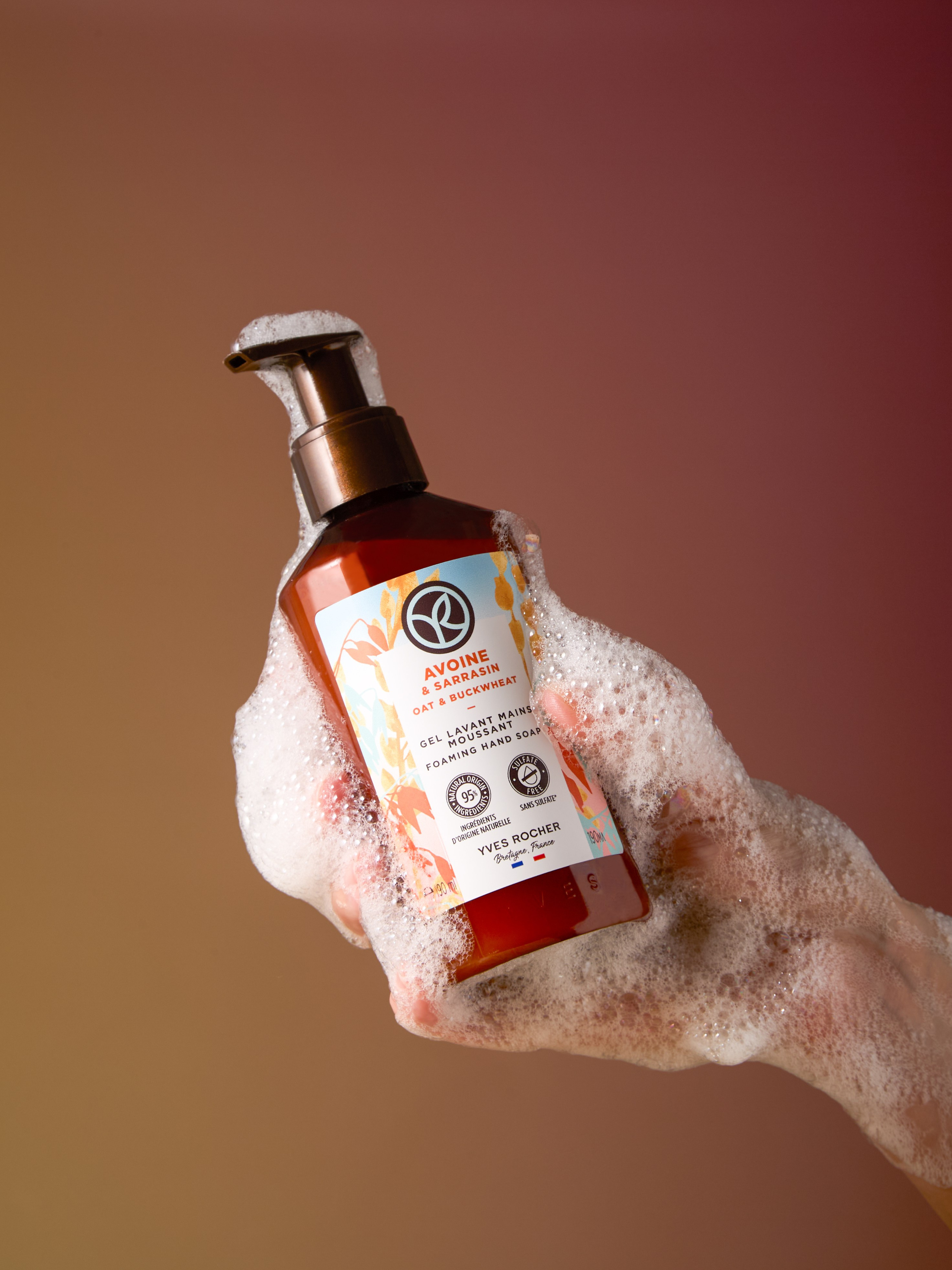 Косметика, парфюмерия, диффузоры, свечи. Динара Манурова. Предметный фотограф в Москве