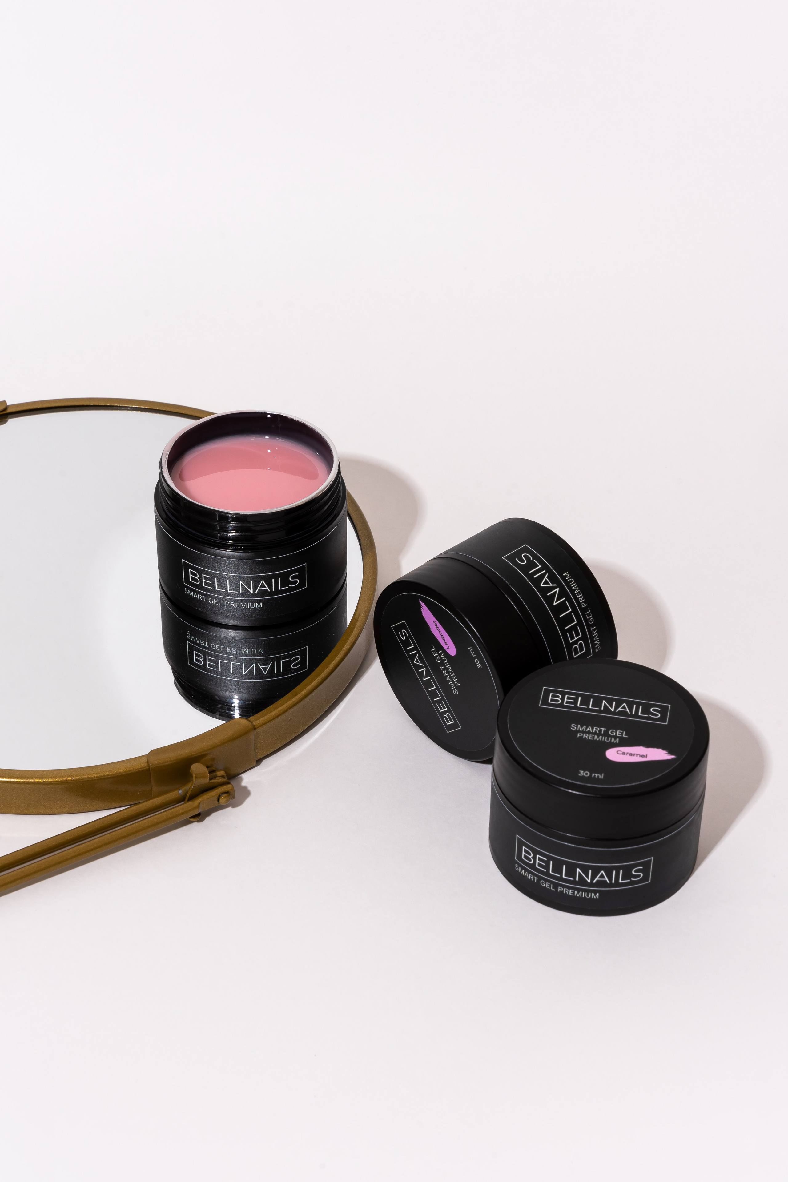 BellNails. Предметный и рекламный фотограф в Сочи Мария Золотай