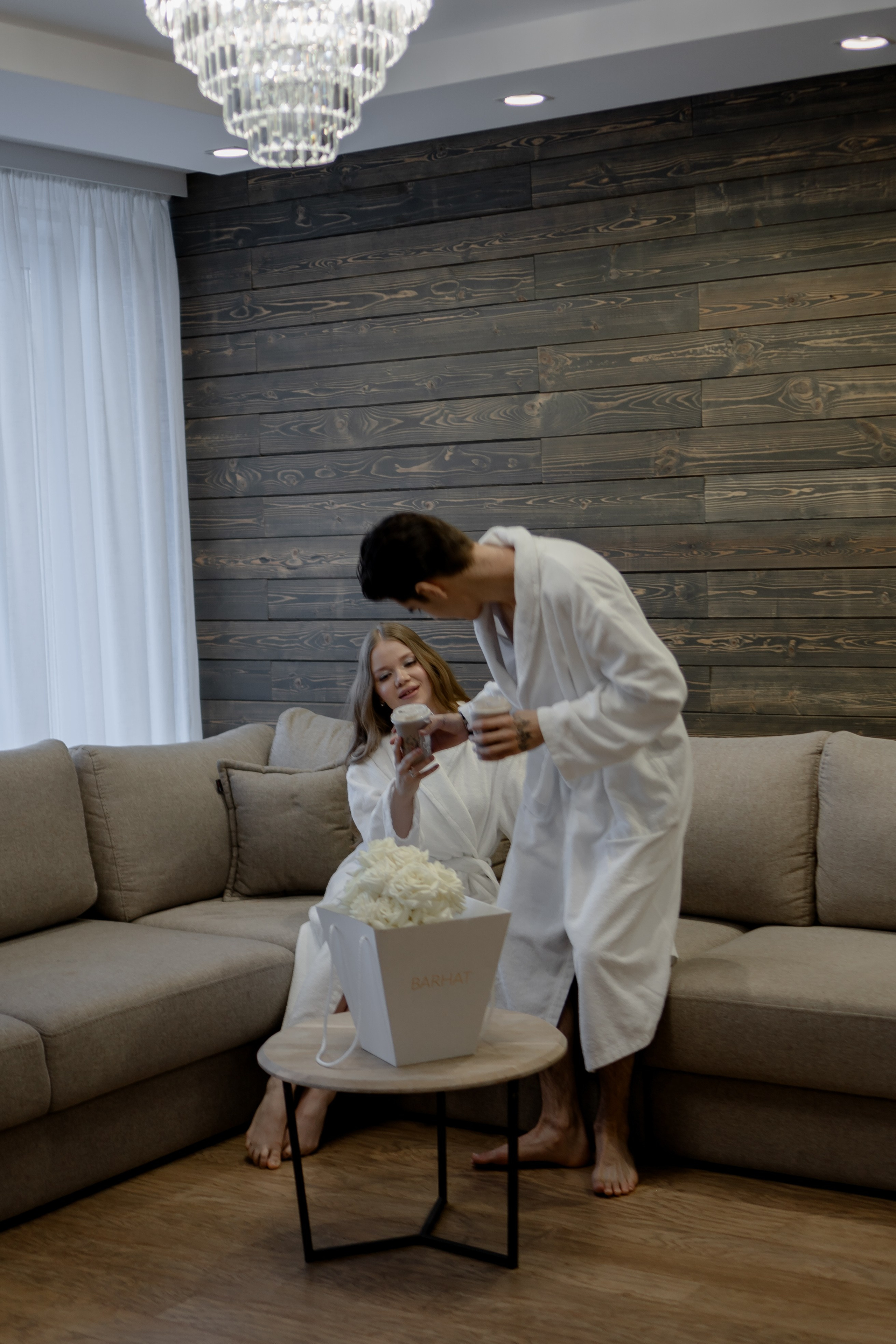 СВАДЕБНАЯ СЬЕМКА СБОРОВ В ОТЕЛЕ И ВЫЕЗД НА ЦЕРЕМОНИЮ (СНЯТО В СИБИРЕ В НИЖНЕВАРТОВСКЕ). Профессиональный фотограф, Санкт-Петербург — Виктория Богомолова