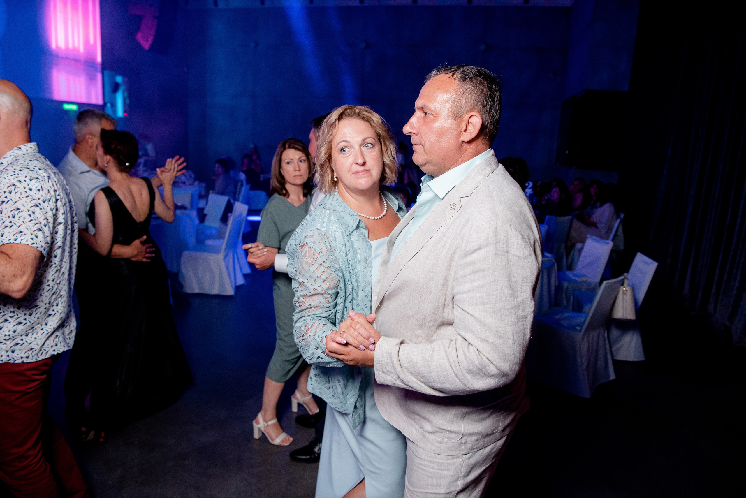 140 Школа. Вручение и Банкет. Сити Холл. Фотограф в Волгограде и Волжском Александр Горбань