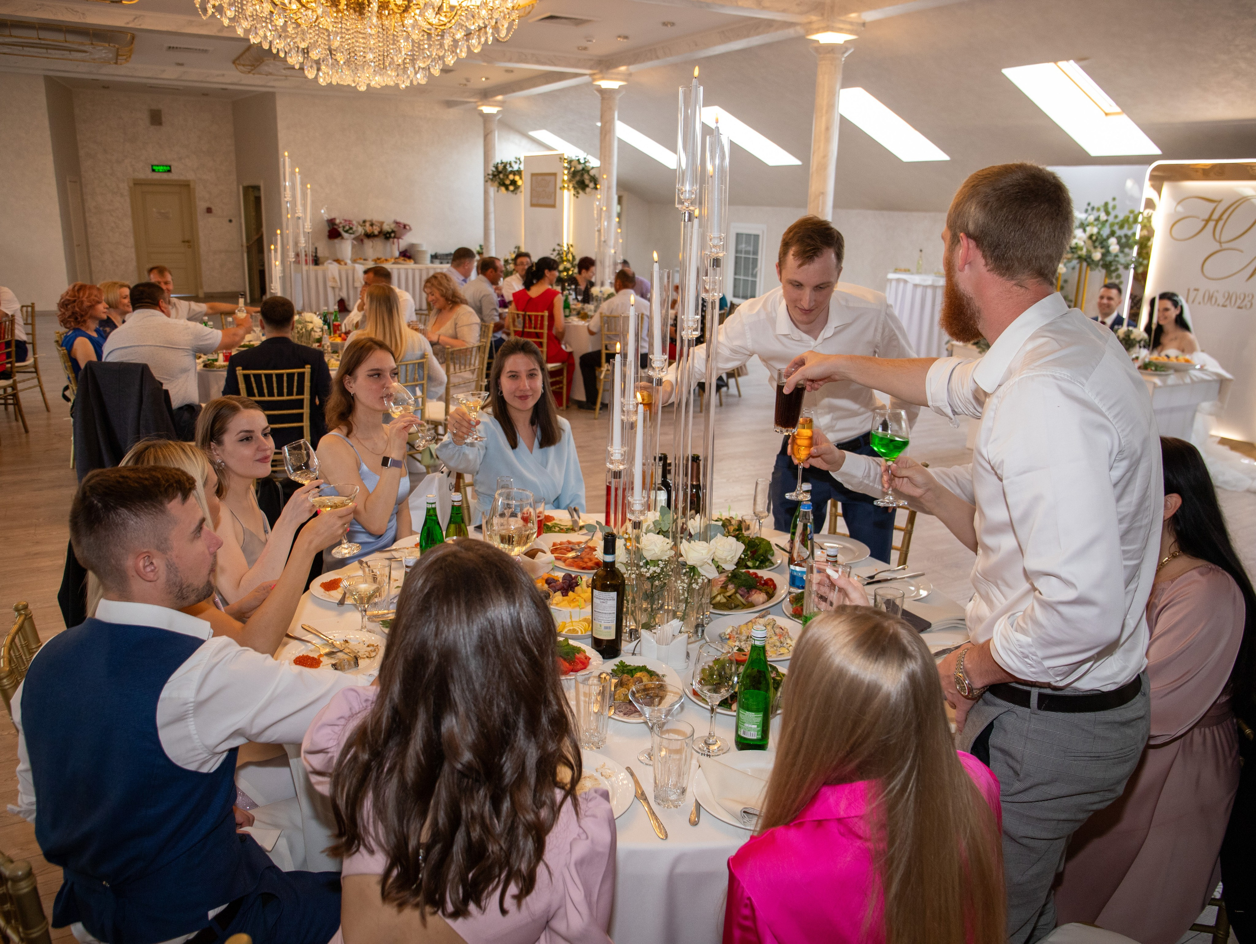 Свадебный банкет. Свадебный и семейный фотограф в Москве Мила Широких