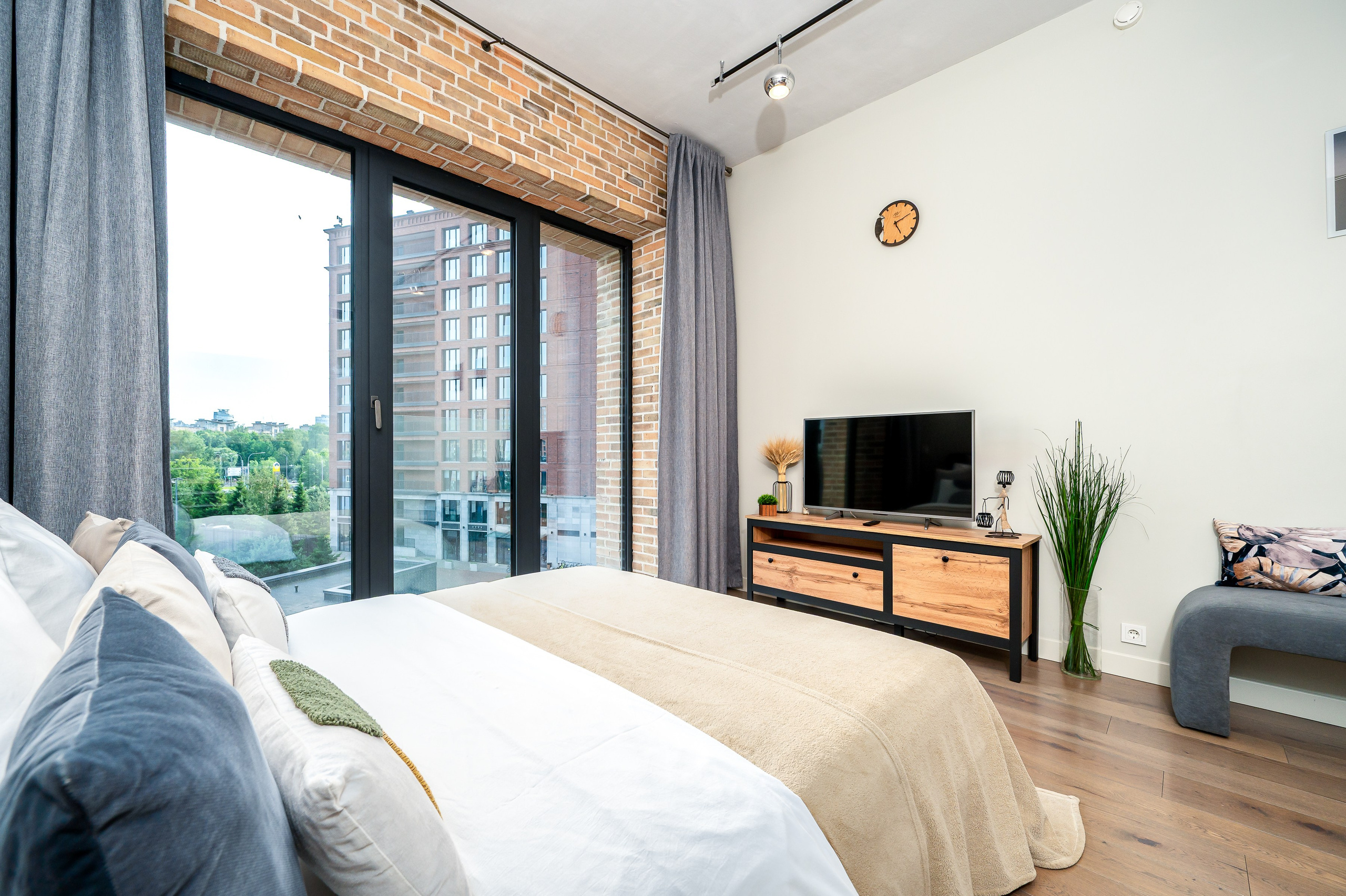 Аппартаменты в Докландс. Интерьерный фотограф. Фото- видеосъемка недвижимости Санкт-Петербург