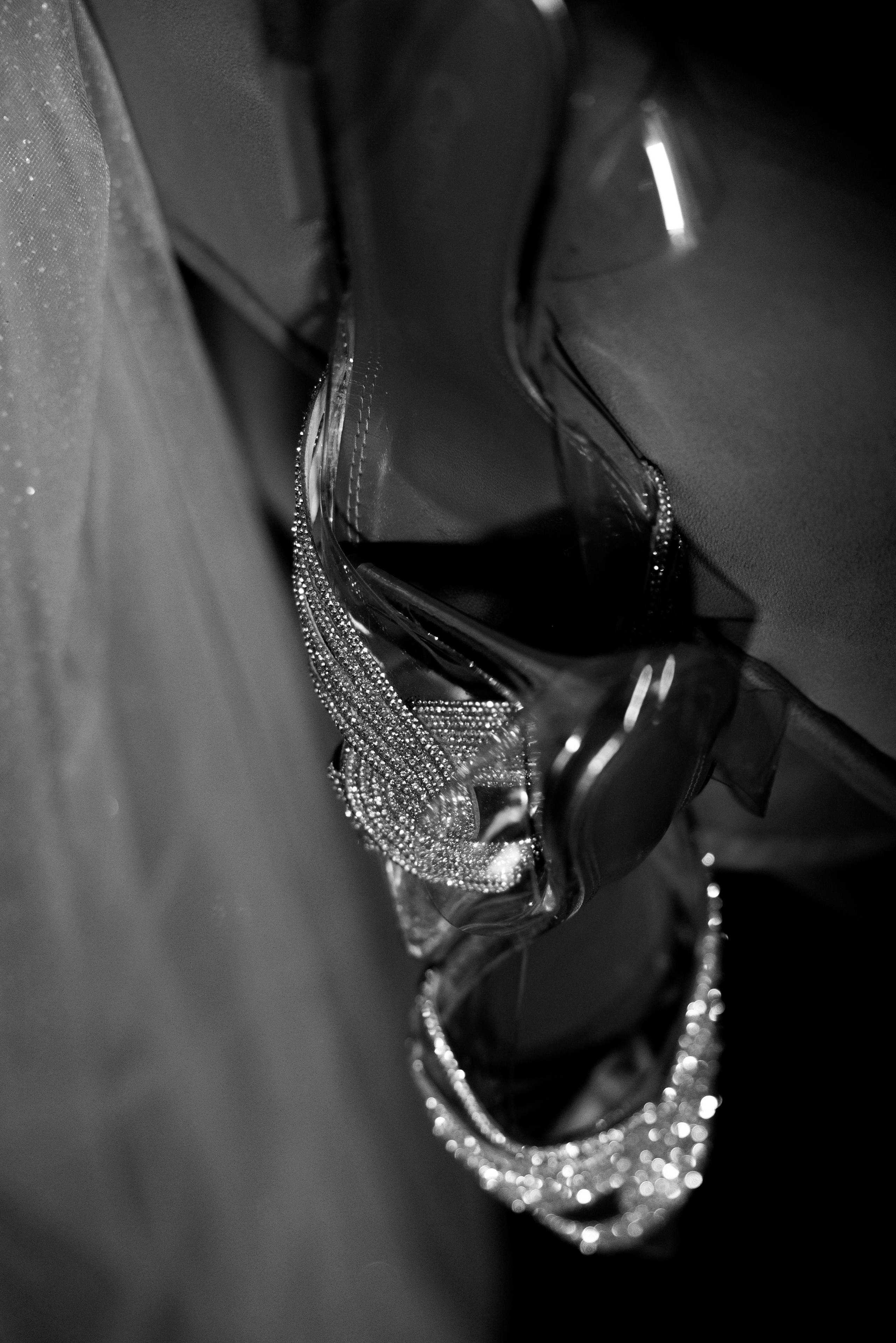 Свадебная серия в баре. Свадебный и семейный фотограф  во Владивостоке Ольга Украинец