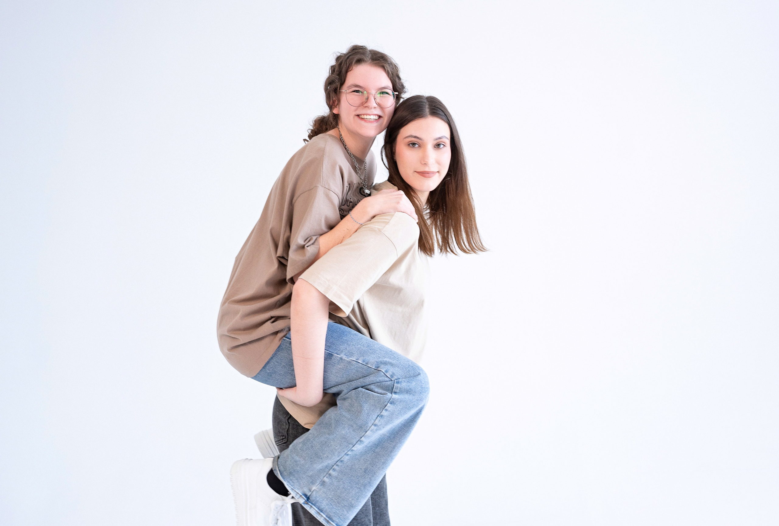 Школьный фотограф выпускных классов в Сургуте