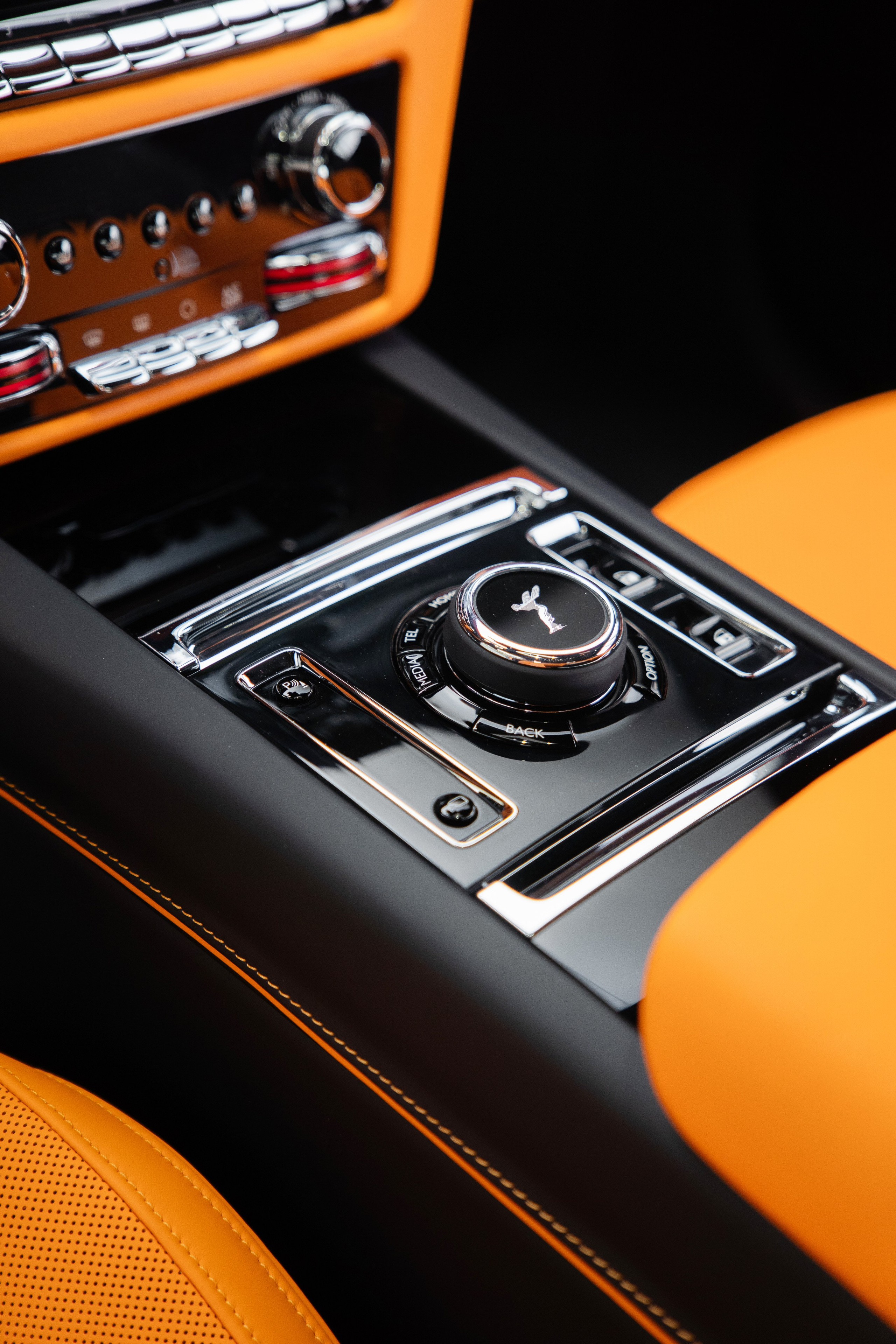 Rolls-Royce Spectre. Автомобильный фотограф Светлана Усова