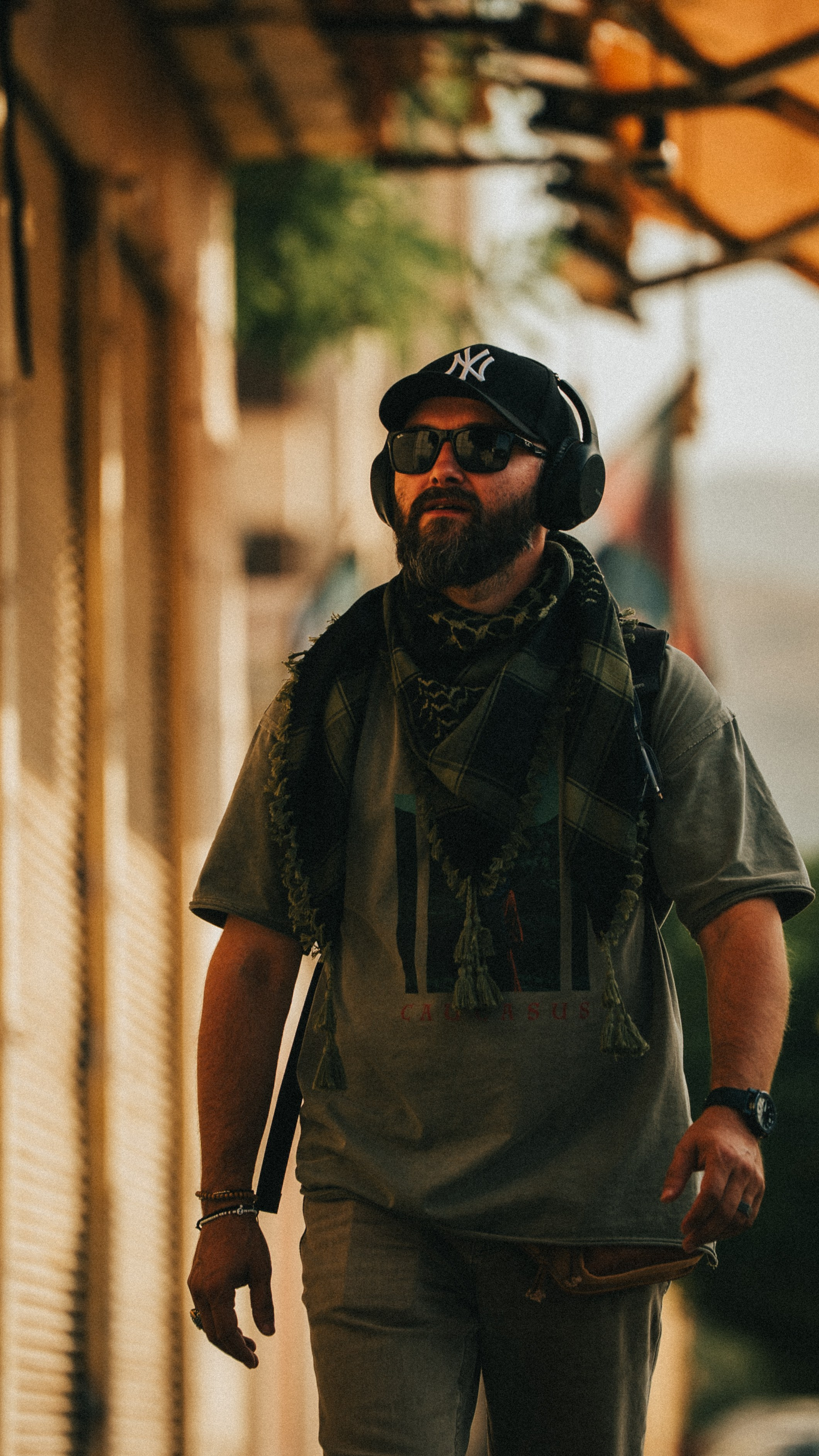 Travel Pack by Zkadoshi. Чеченский фотограф автор первого Чеченского парфюма