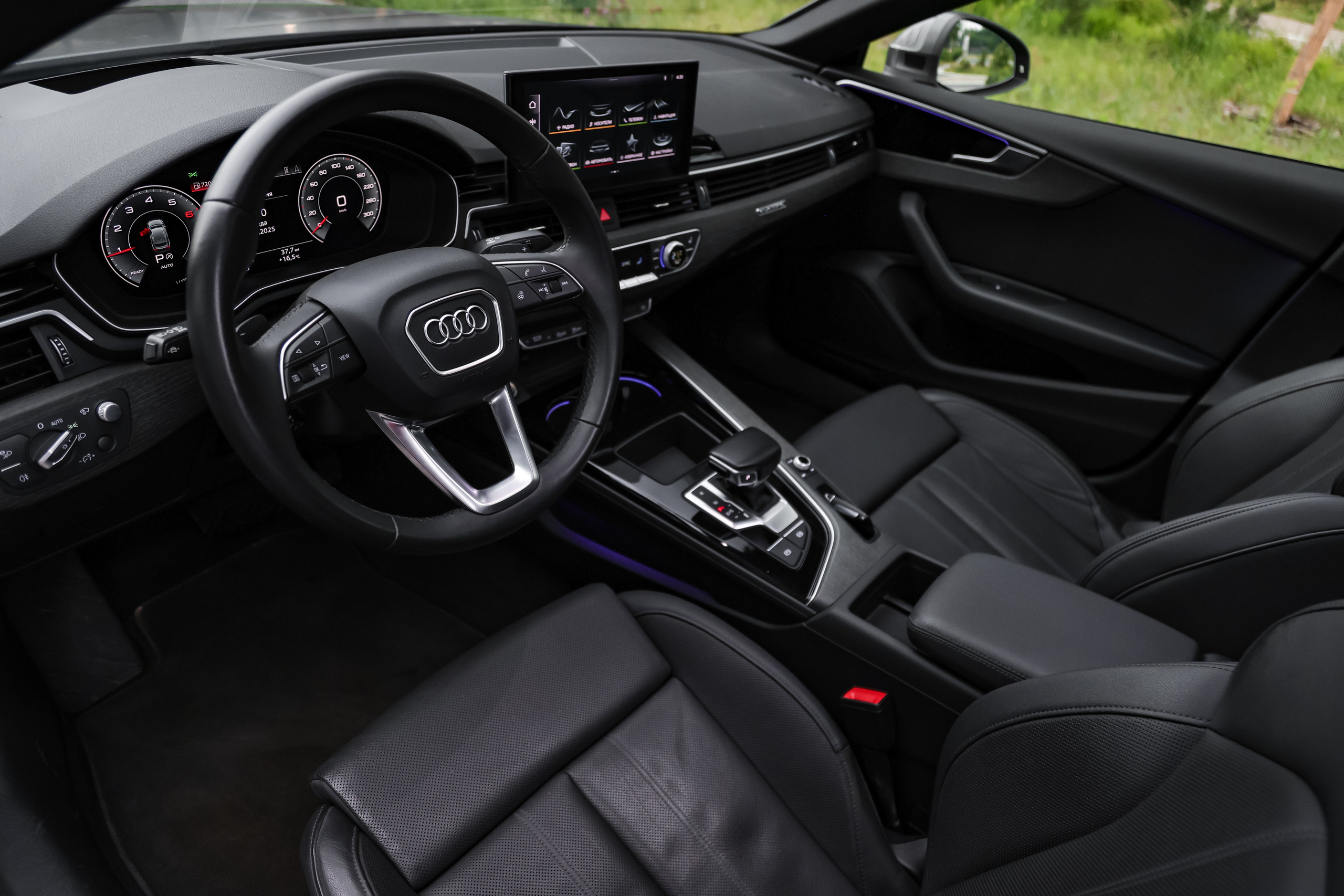 2022 AUDI S QUATTRO. Mixturecaptures