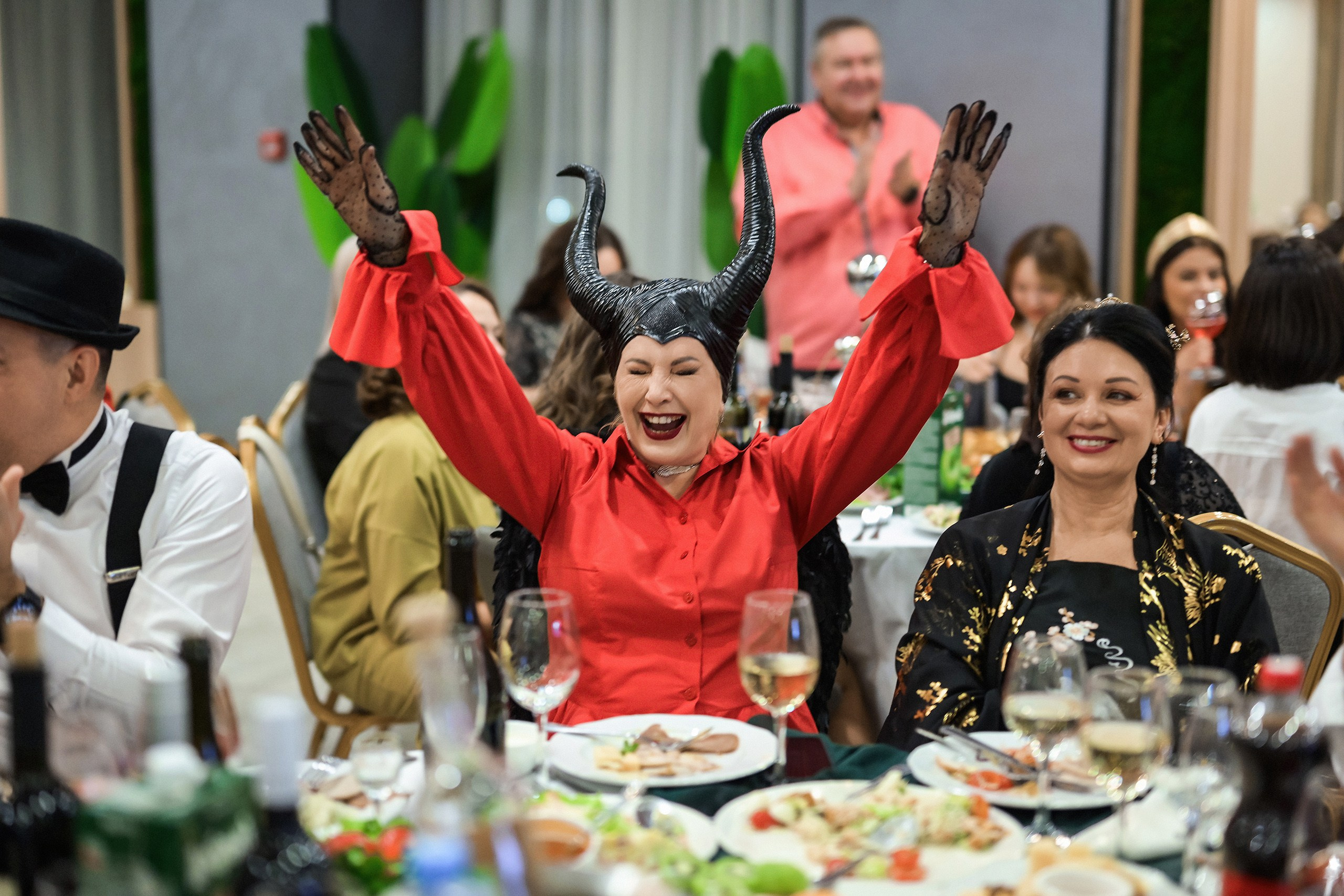 Фотограф на новогодний корпоратив — съёмка в декабре в Красноярске. 📸 Свадебный и семейный фотограф в Красноярске Тихомиров Евгений | 17 лет опыта | 800+ свадеб