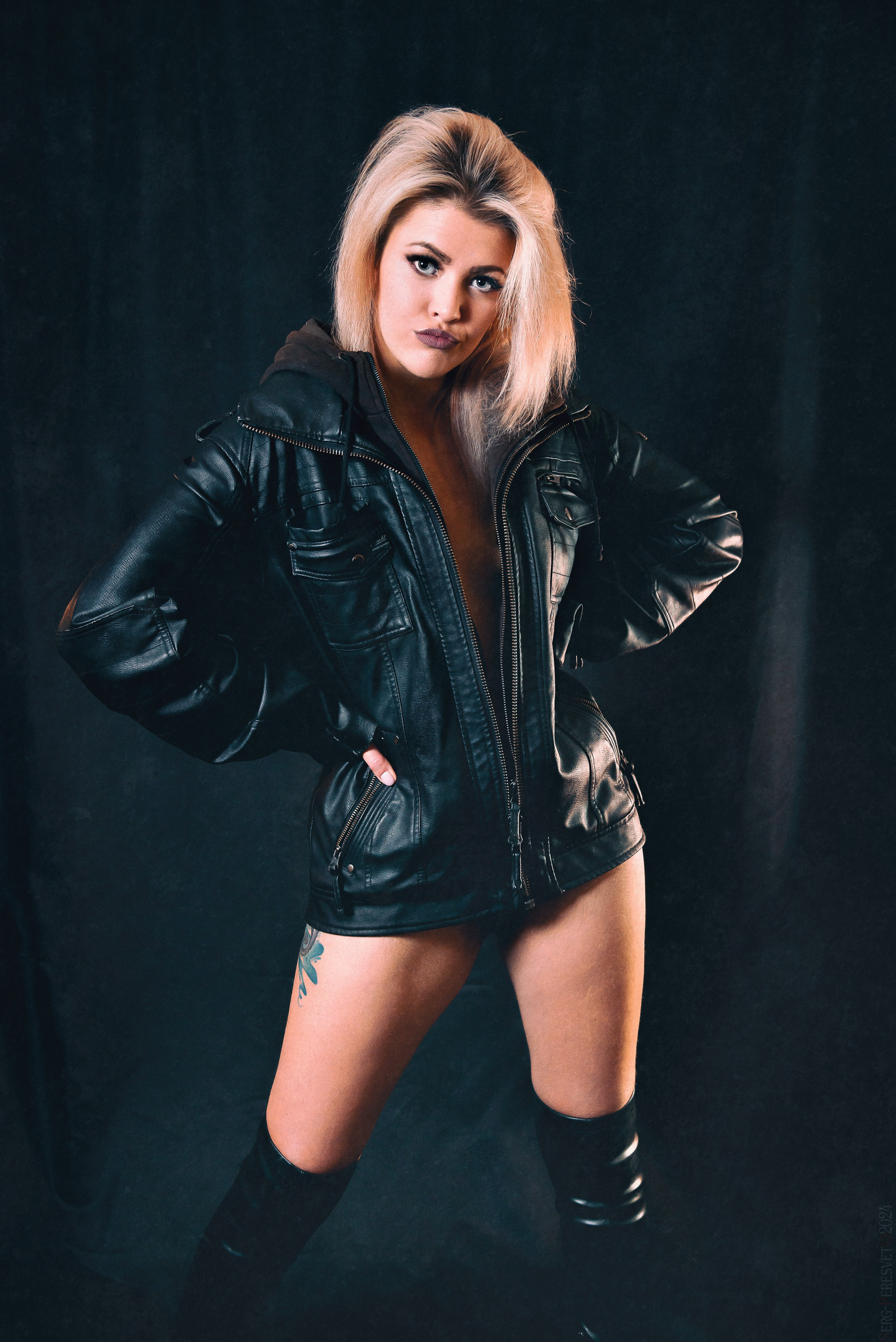 Photo session in a studio for girls in Moscow - photographer Peresvet. Your photographer for a holiday in Moscow, Ramenskoye, Zhukovsky, Lyub