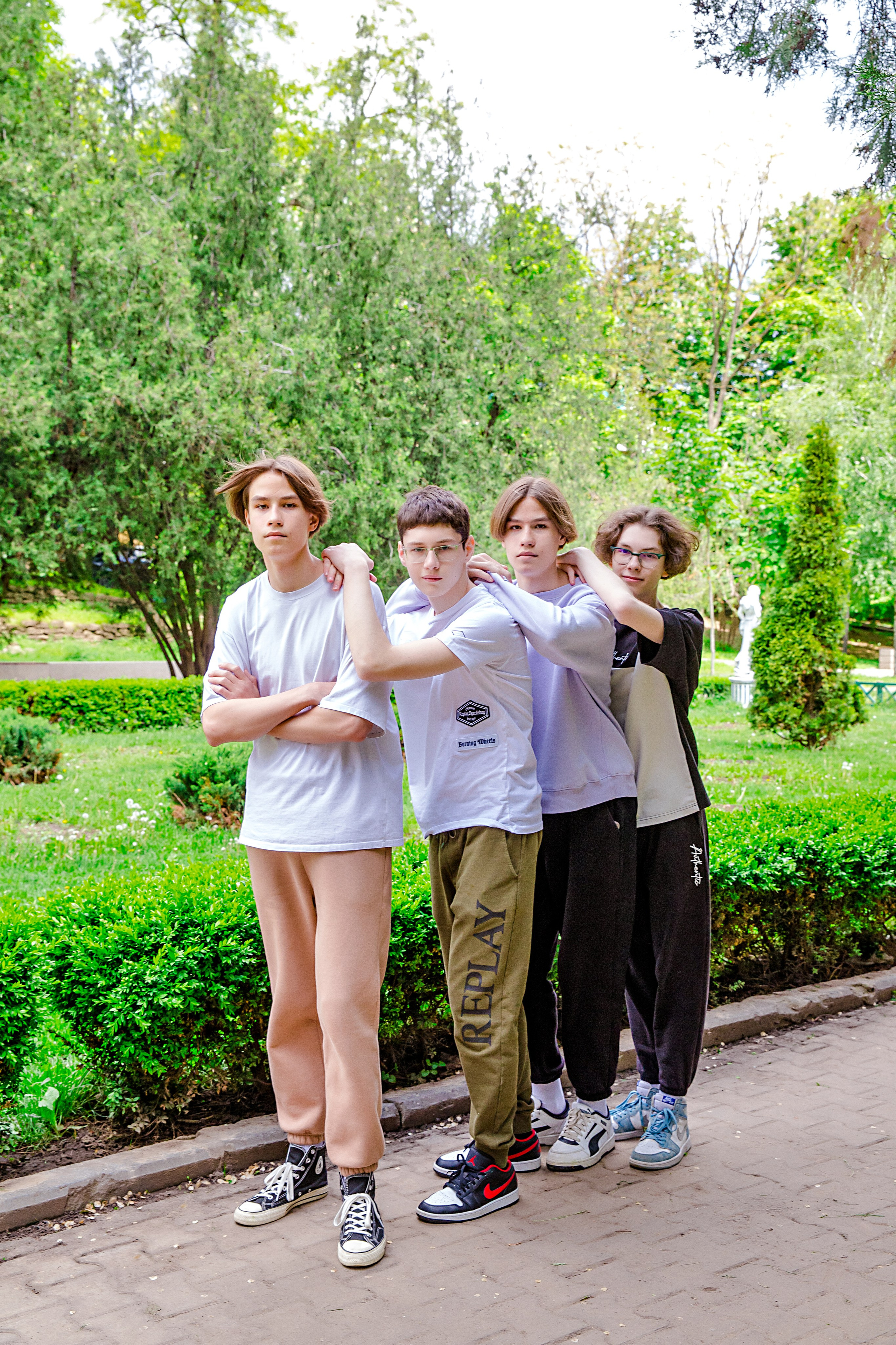 Фотосессия Гимназия 36 Класс 9В. Современные Выпускные Альбомы в Ростове-на-Дону