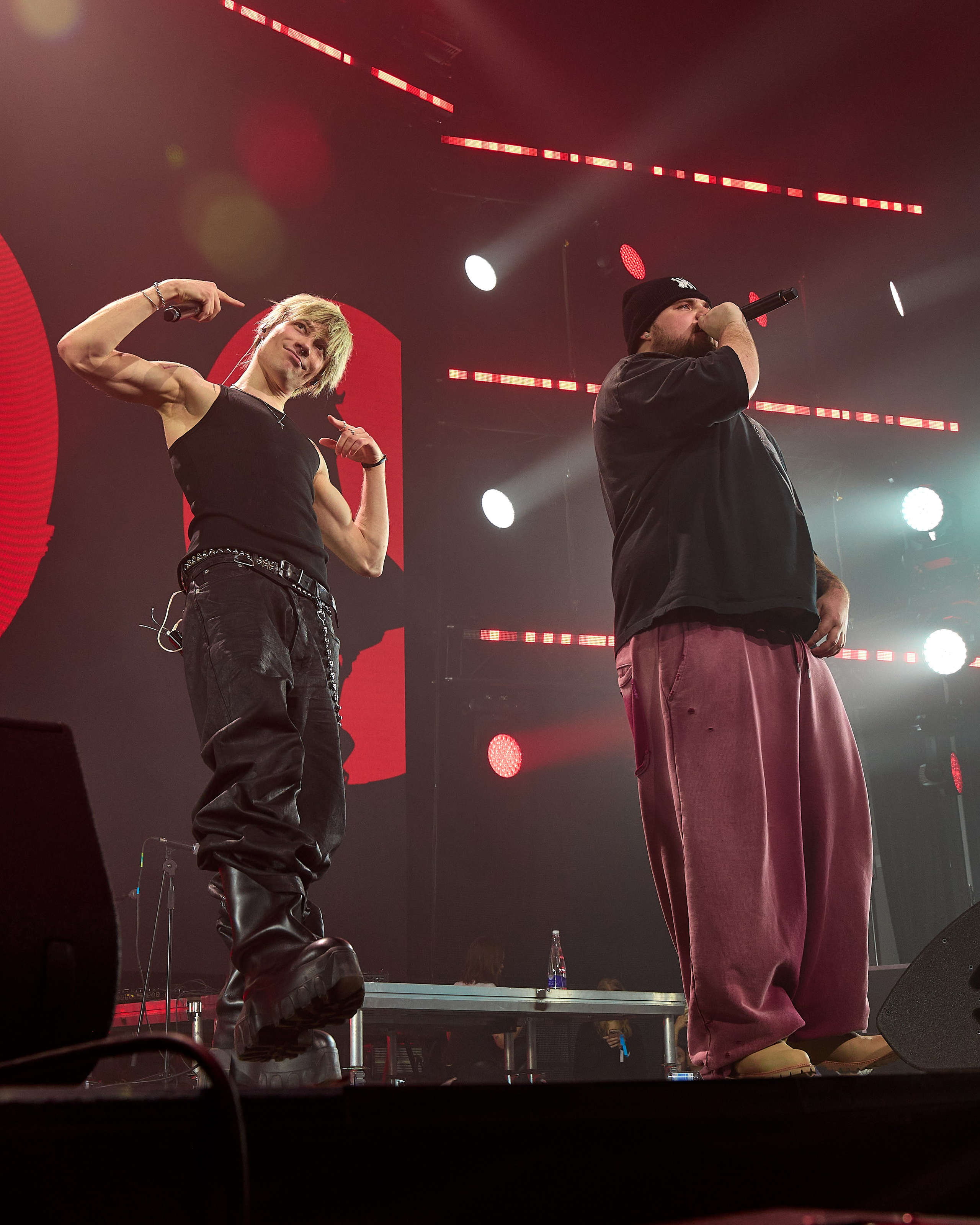 Nkeei, Unique, Artem Shilovets. Святослав Лебедев | Рекламный фотограф — Коммерческая съемка, Арт-дирекшн, AI-интеграция