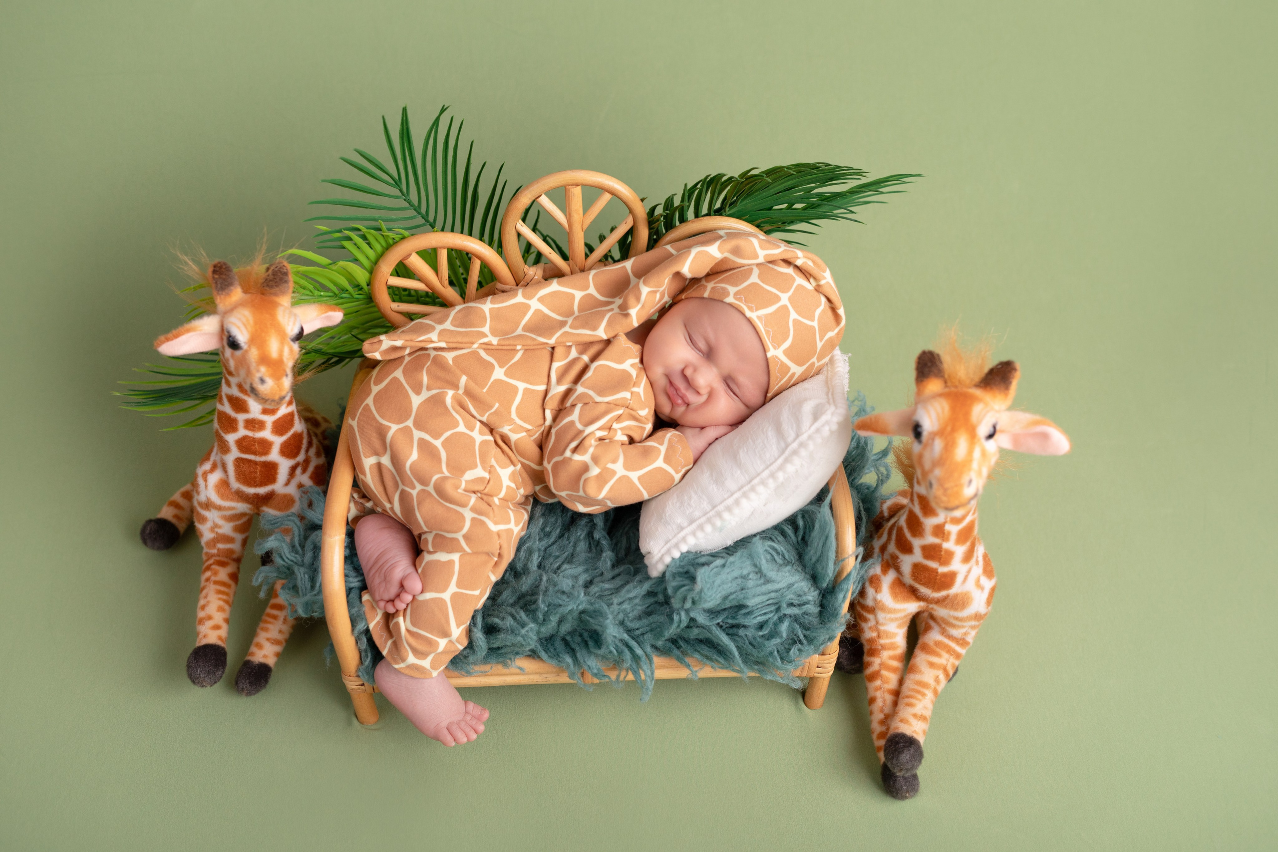 Newborn. Фотограф новорождённых в Самаре