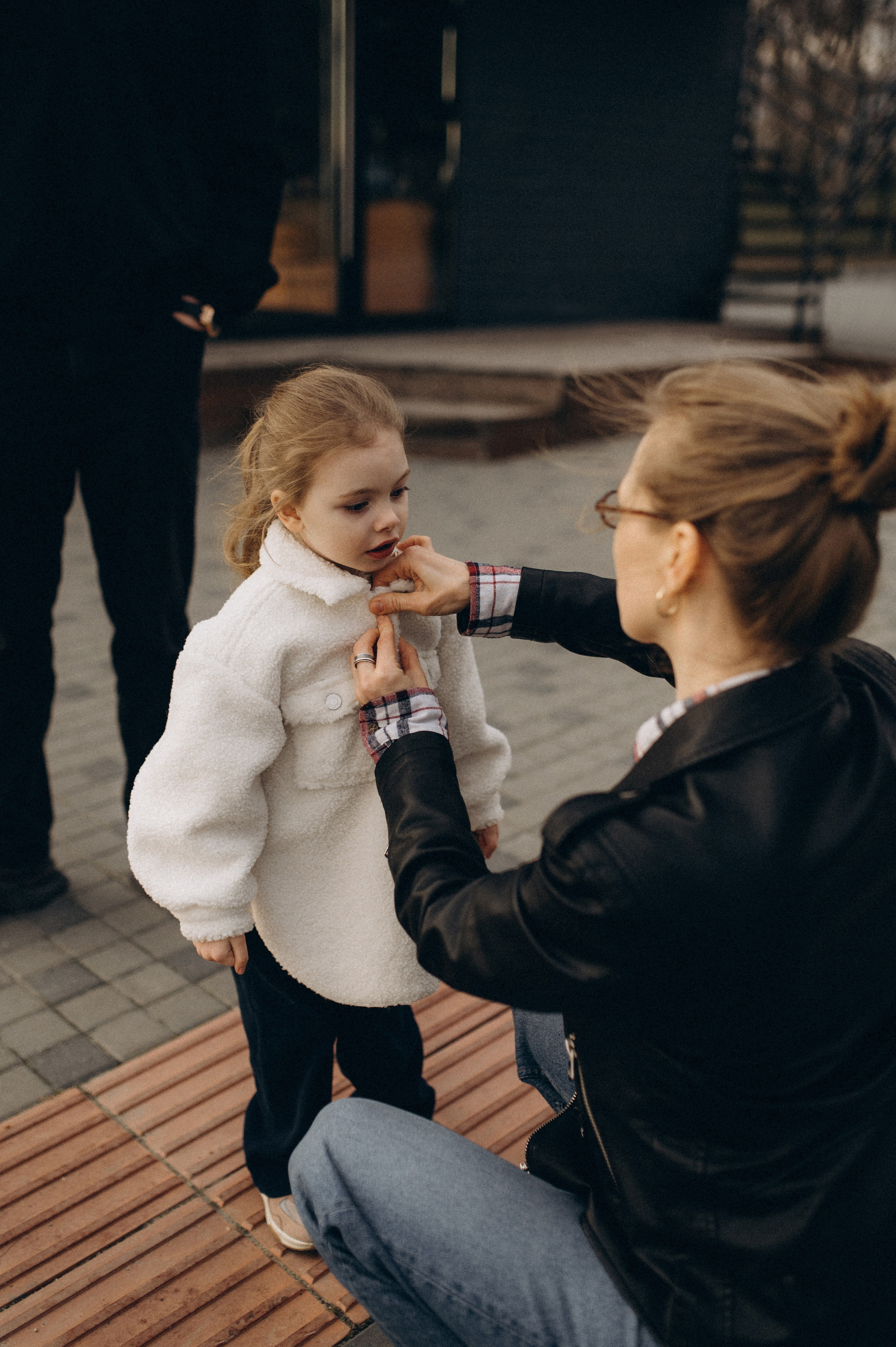 ВЕСЕННЯ ПРОГУЛКА НА НАБЕРЕЖНОЙ. Семейный фотограф в Новосибирске Женя Индрикова