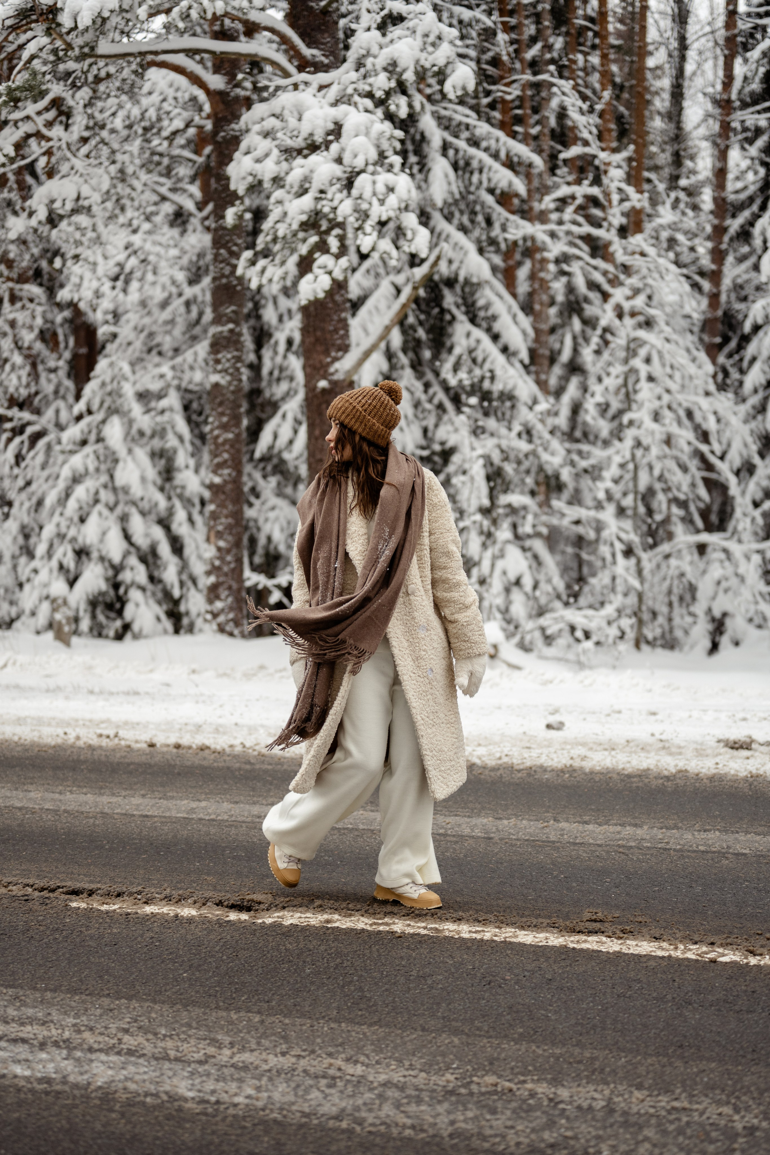 Лес. Даша. Свадебный и семейный фотограф в СПб Валерия Фомичева