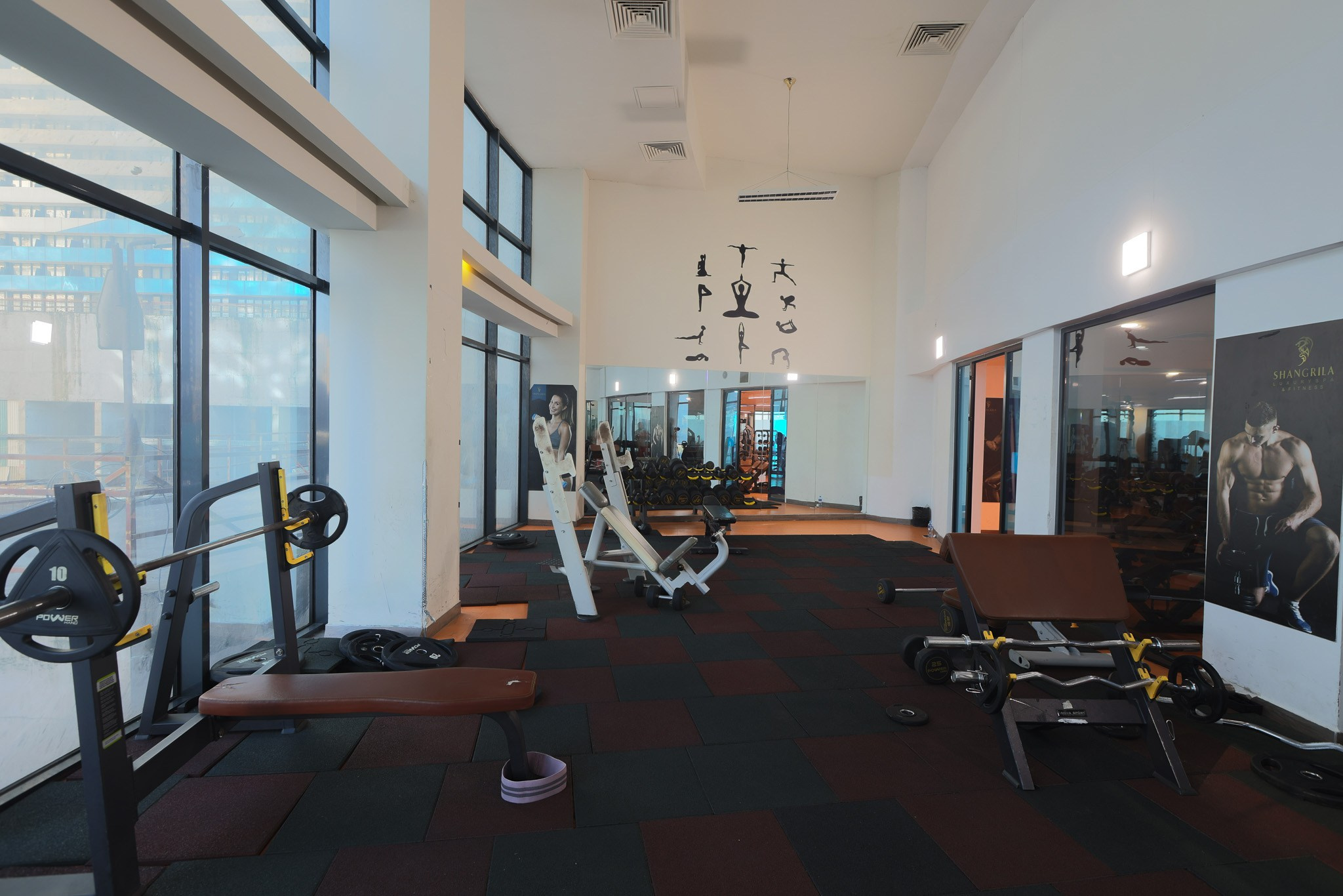 SKY TOWER (METRO CITY). Режиссёр, клипмейкер, фотограф — Андрей Охота