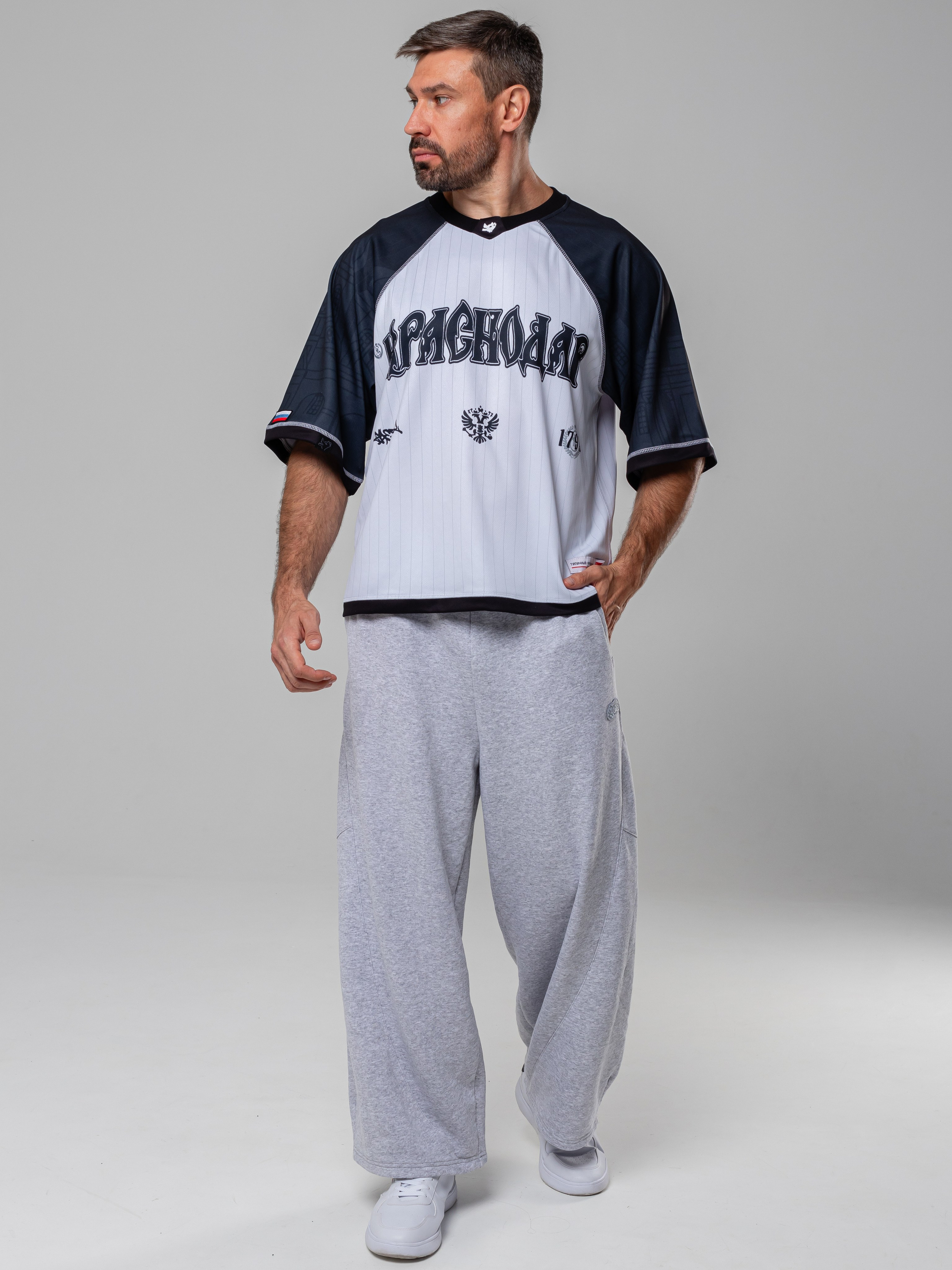 Худи и штаны. Фотограф в Краснодаре Арина Кудряшова