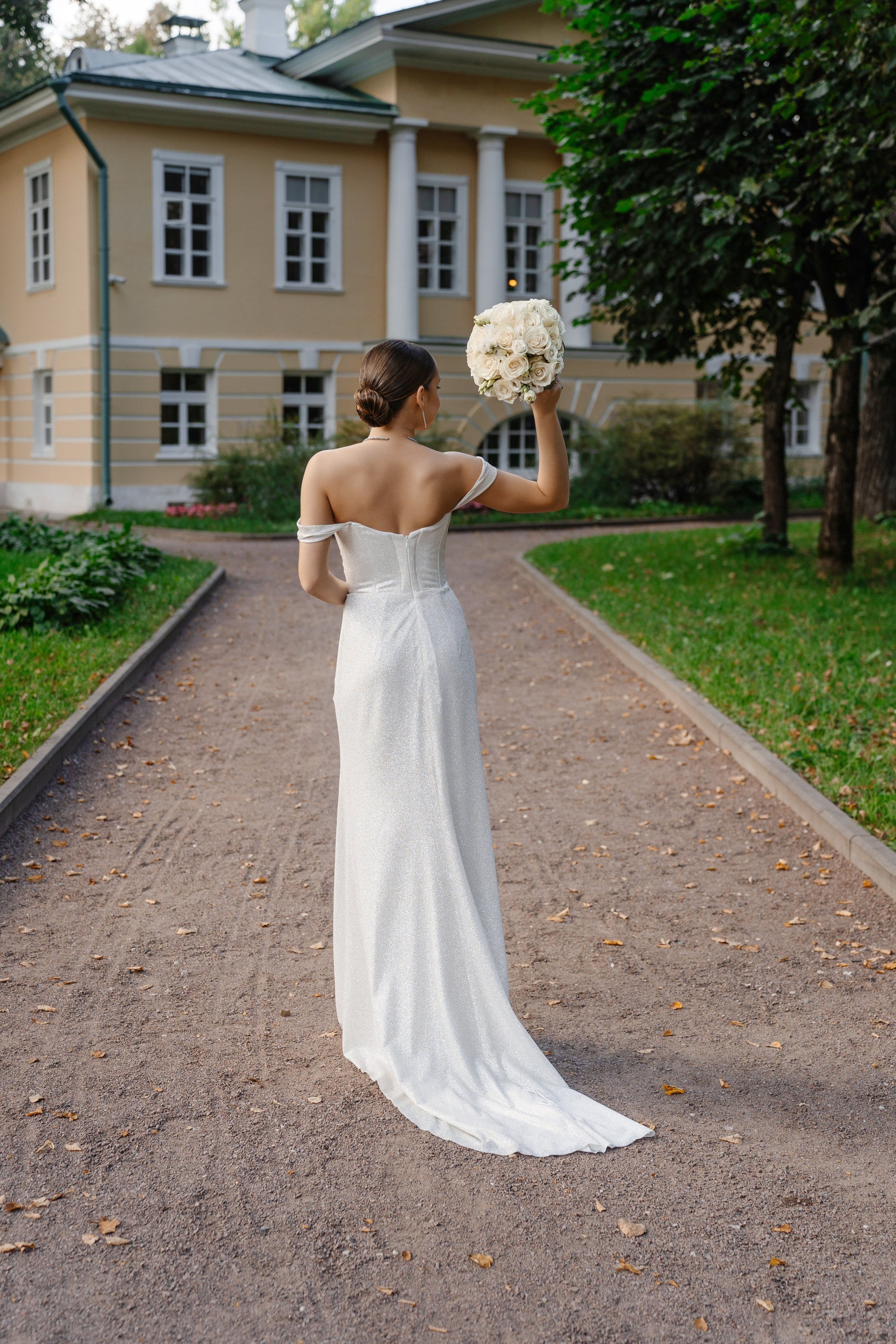 Свадебная фотосессия в парке Архангельское. Свадебный и семейный фотограф в Москве Светлана Зоткина