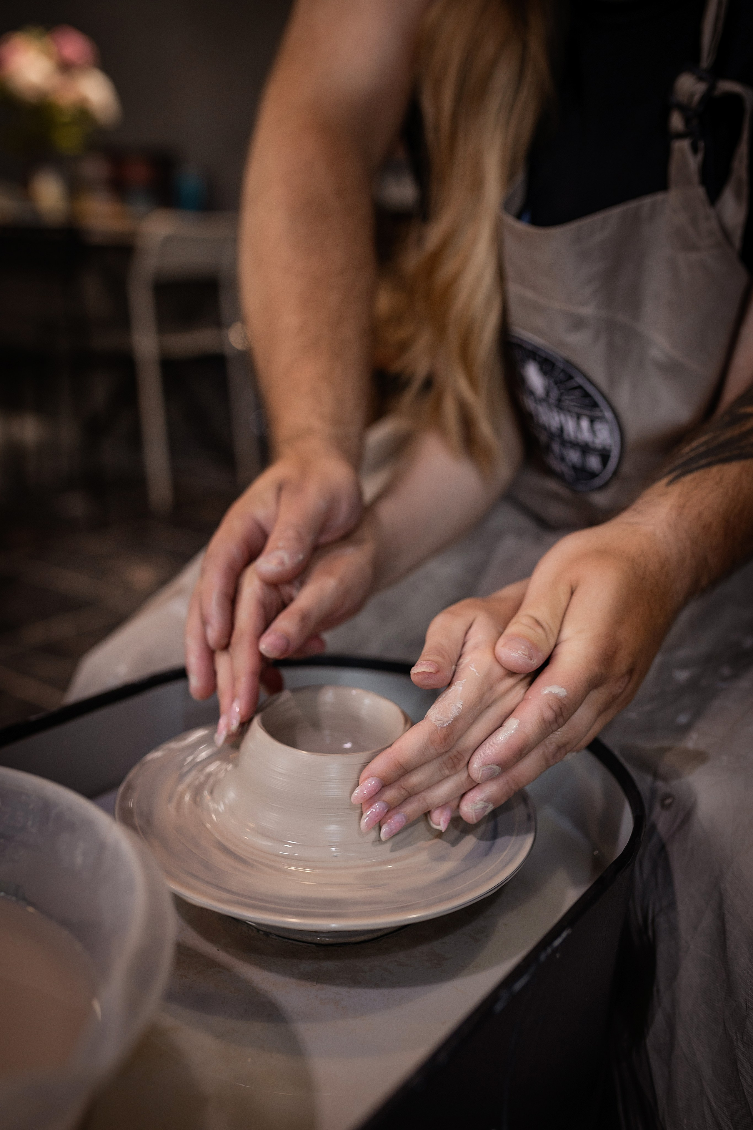 Лавстори в гончарной мастерской. Фотограф в Железнодорожном и Балашихе