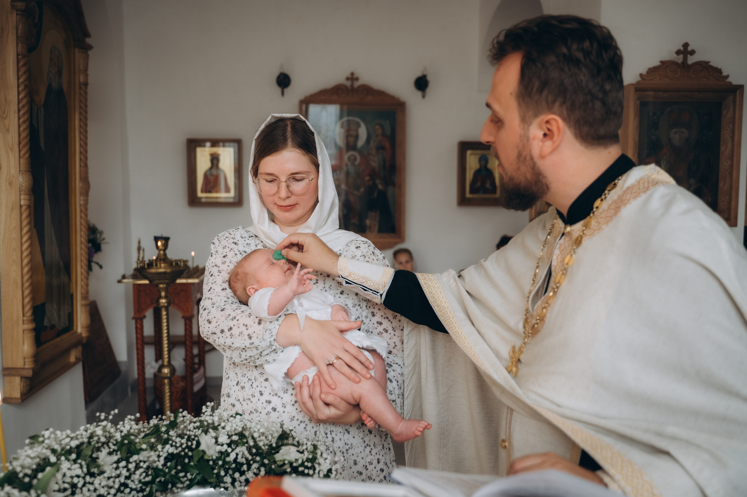 Крещение Ромы (Приход храма святой Равноапостольной княгини Ольги). Семейный фотограф в Минске Дарья Дреко