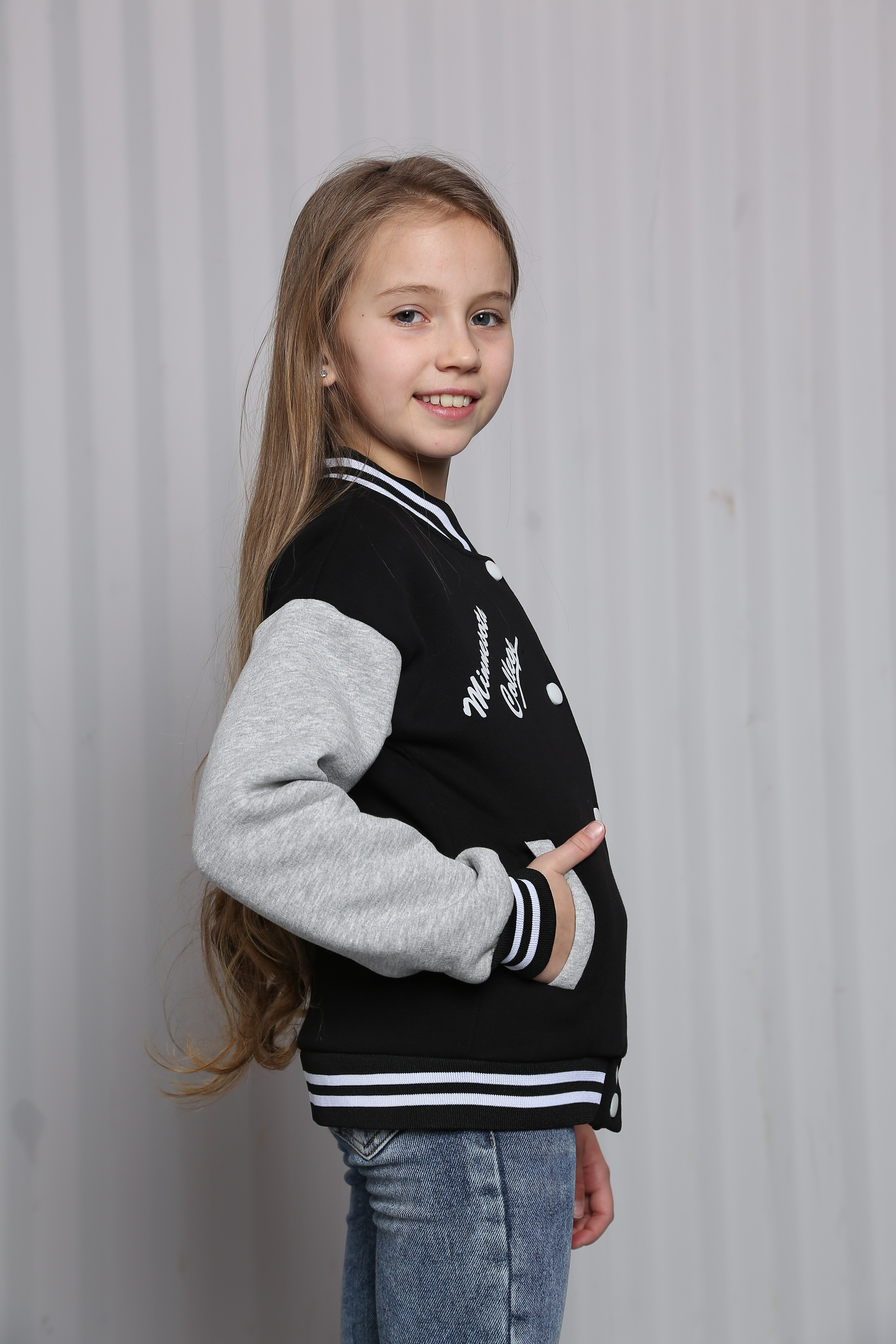 Профессиональная коммерческая фотосессия для детских товаров - одежда, обувь, аксессуары. Fashion фотограф в Санкт-Петербурге Савинова Ирина