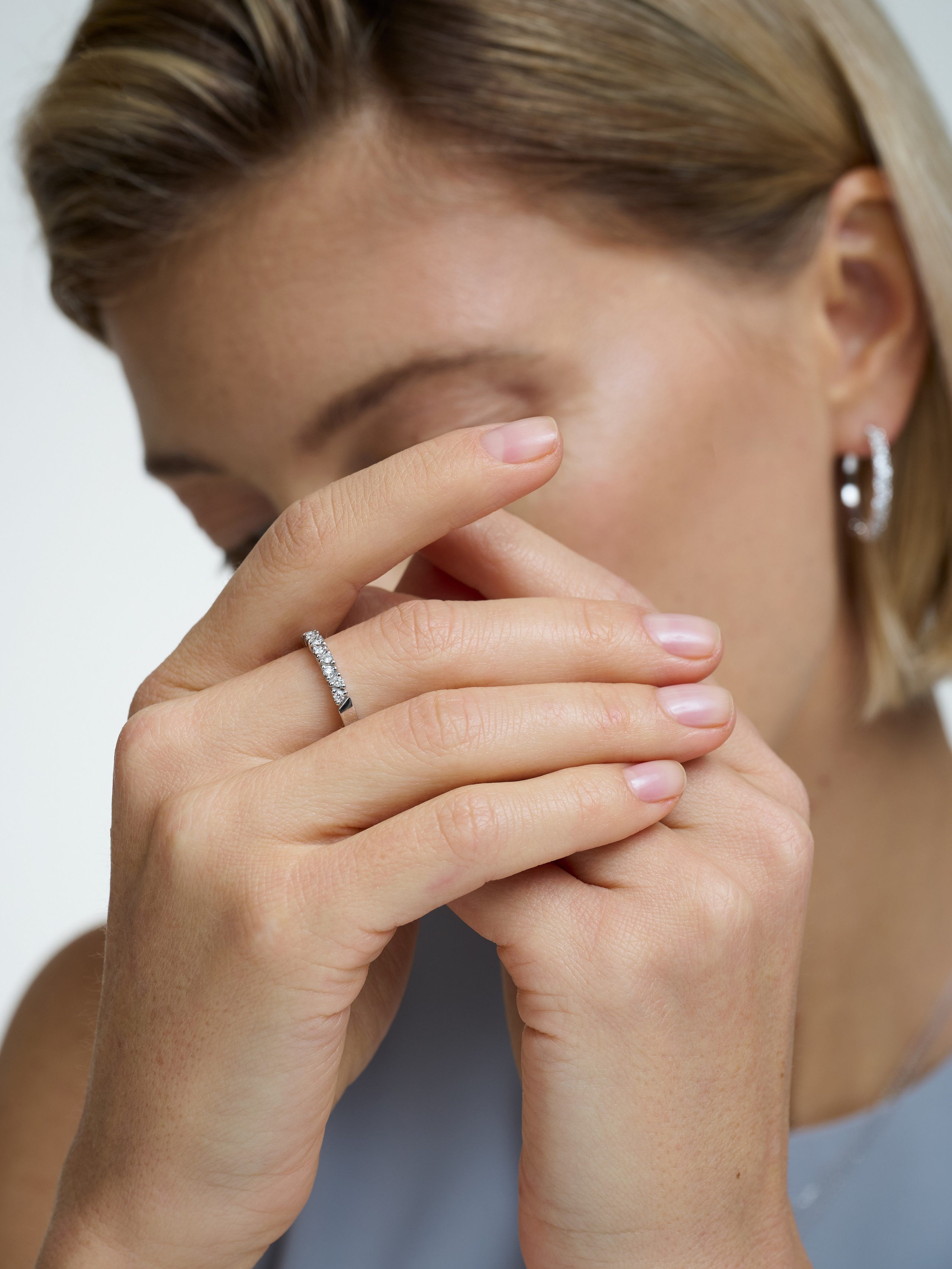 Каталог для бренда AllTime. Фотограф для брендов в Москве Ксения Чупрунова