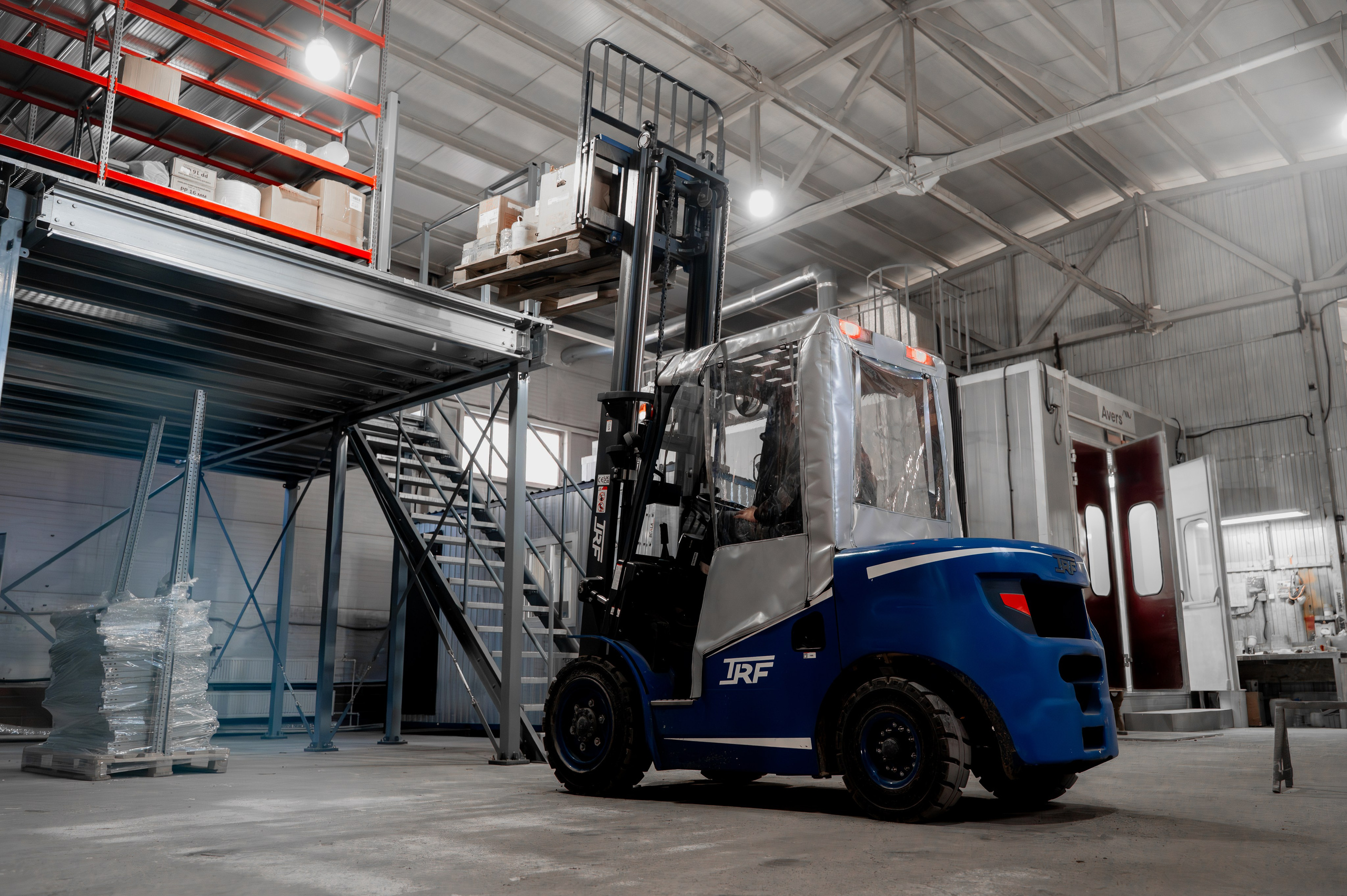 Для производства АВЕРС. Фотограф/видеограф Богдан Голованов