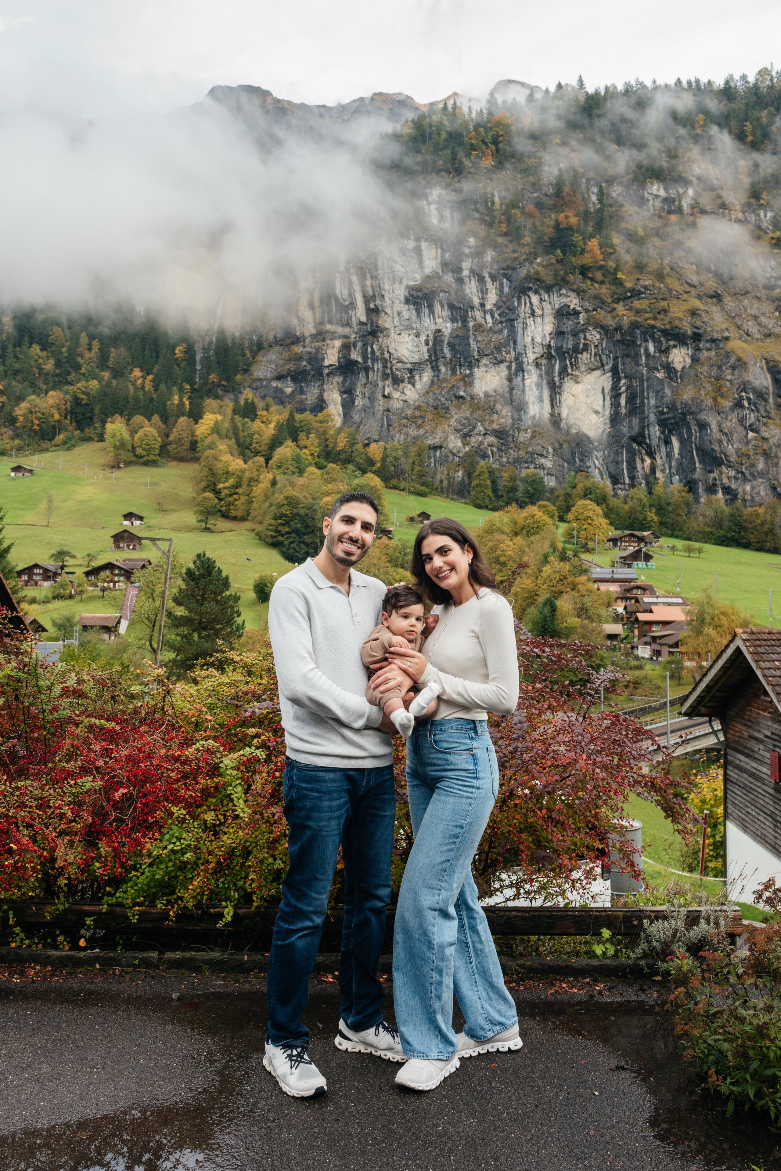 Ruby, Elie and Leo (Lauterbrunnen, Suisse). Photographe en Suisse et en Europe Anna Alekseenko