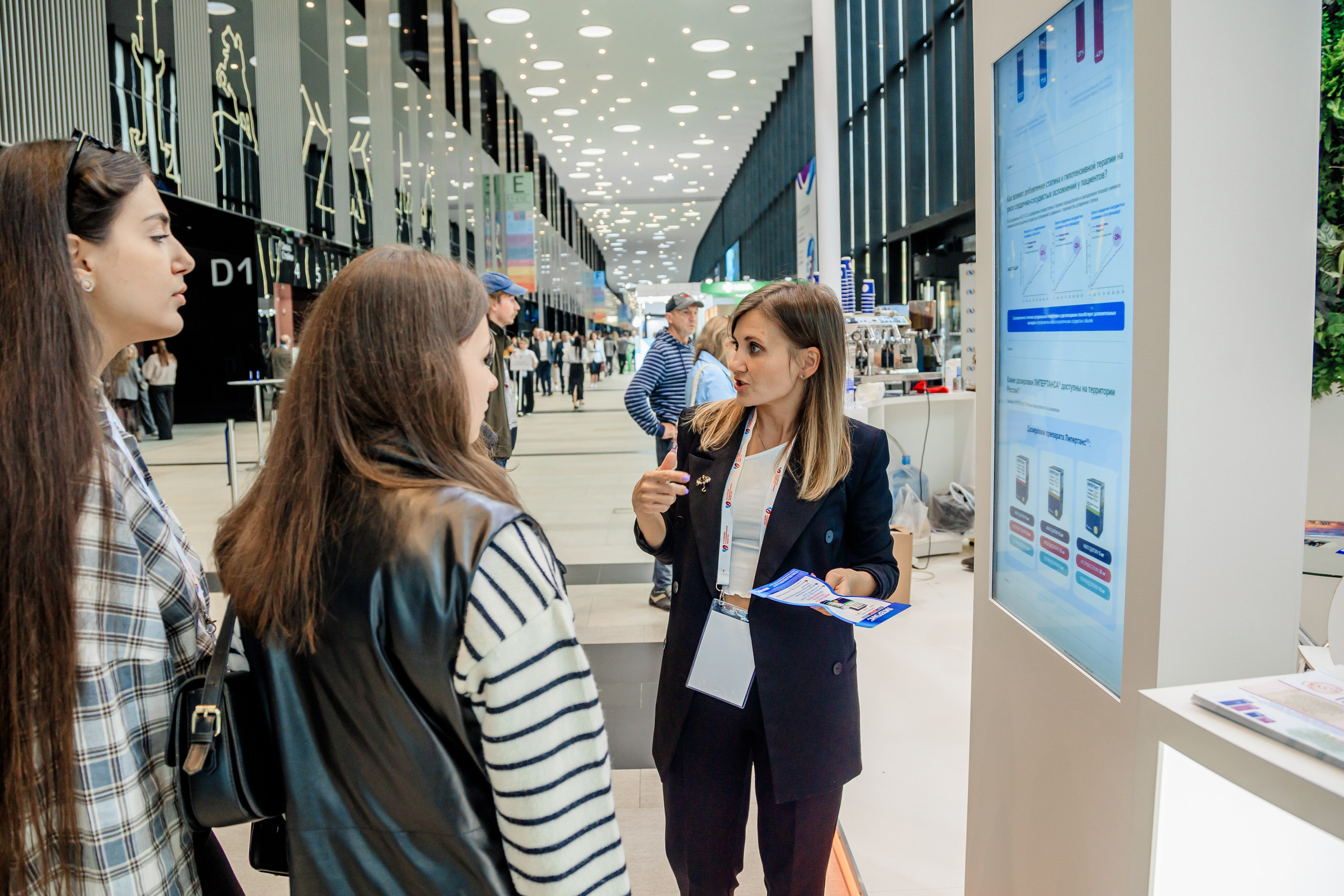 Фотограф на выставку в Спб — заказать съемку в Санкт-Петербурге— Екатерина Ладванова