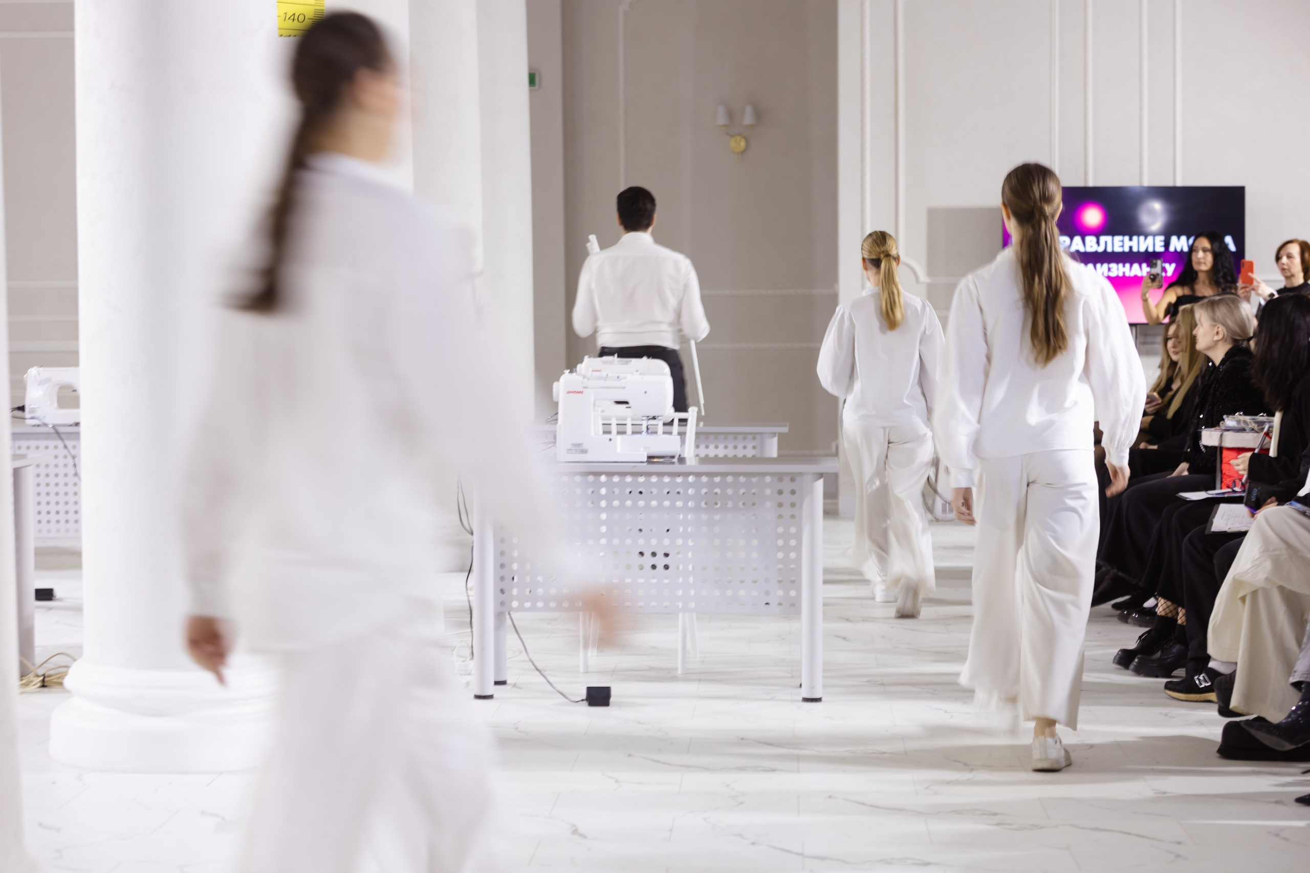 Показ Мод | Студвесна. Репортажный фотограф в Перми Денис Голдобин