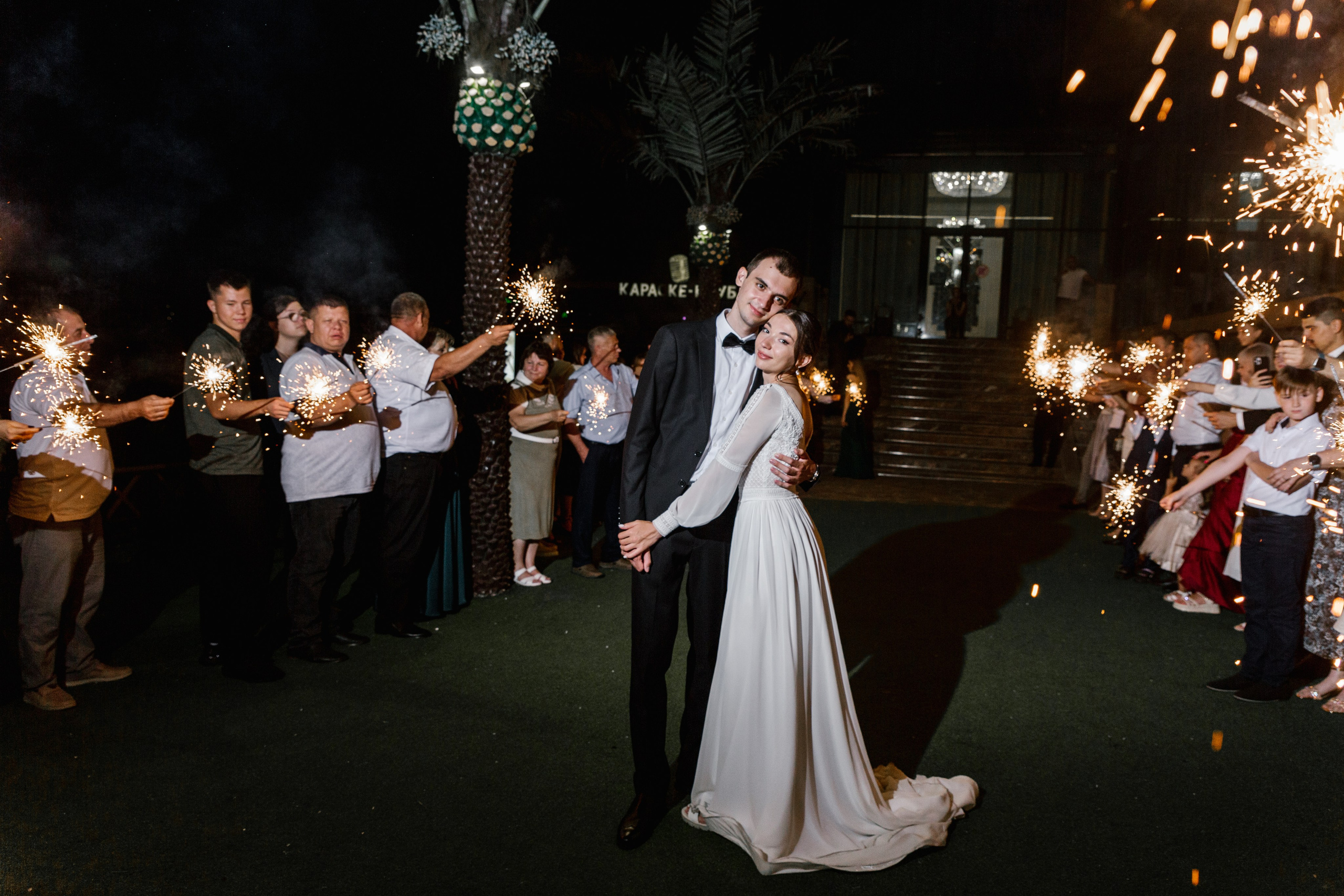 Кририлл и Любовь. Свадебный фотограф в Пятигорске и КМВ Софья Аджикеримова