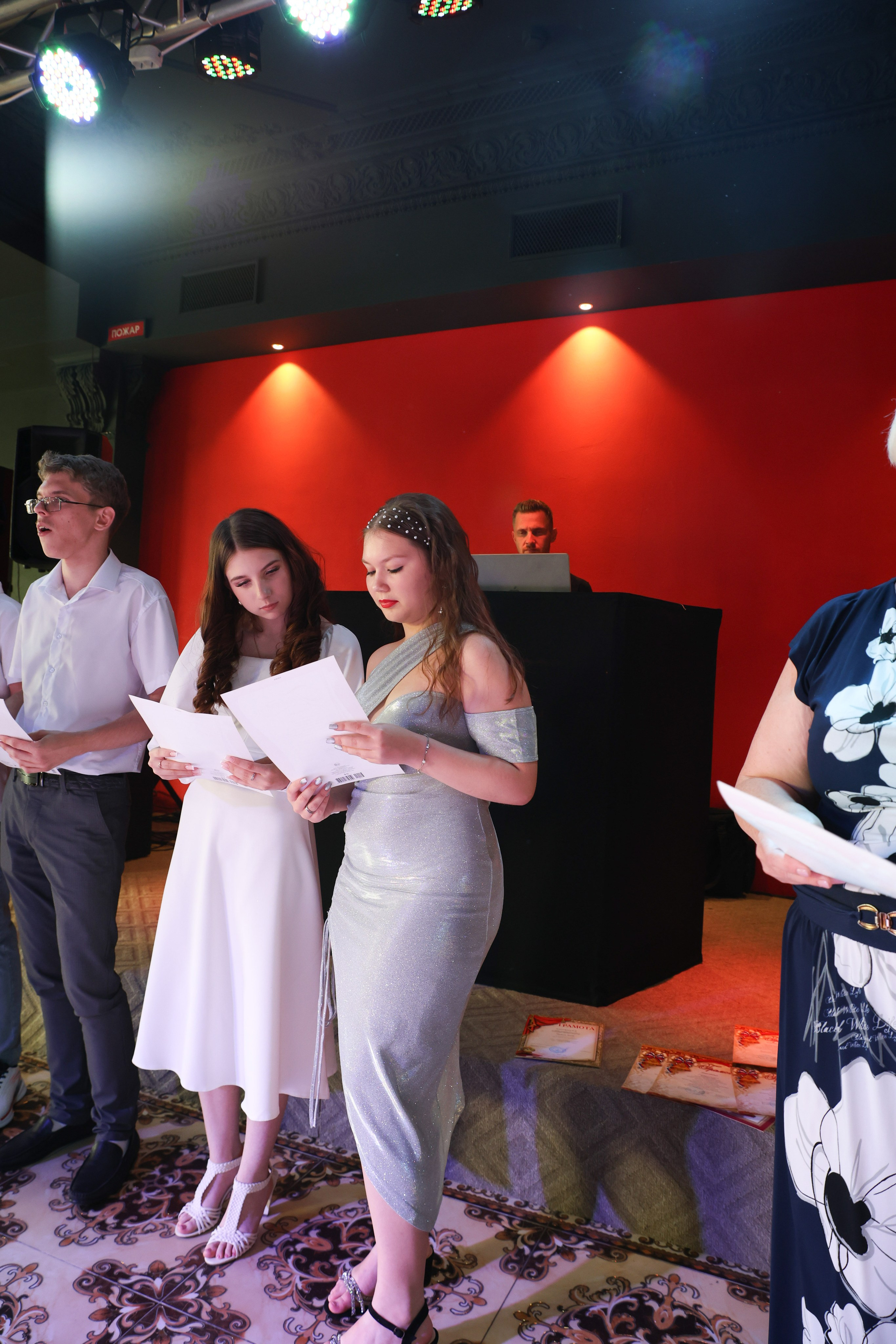 ВЫПУСКНОЙ Анапа. Репортажный и мужской фотограф в Краснодаре. Фотограф в Краснодаре