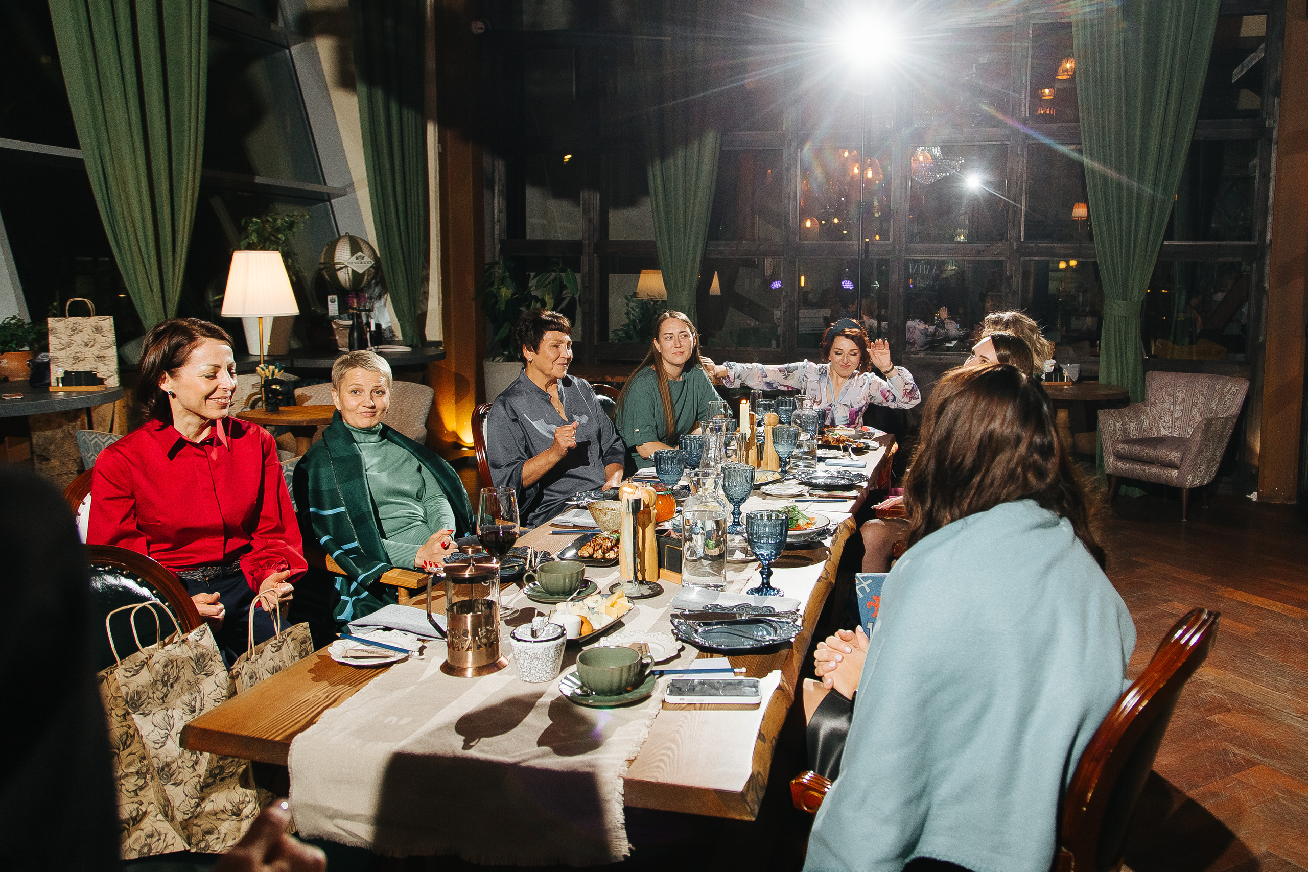 Банкет камерный. Фотограф в Красноярске Любовь Малеева