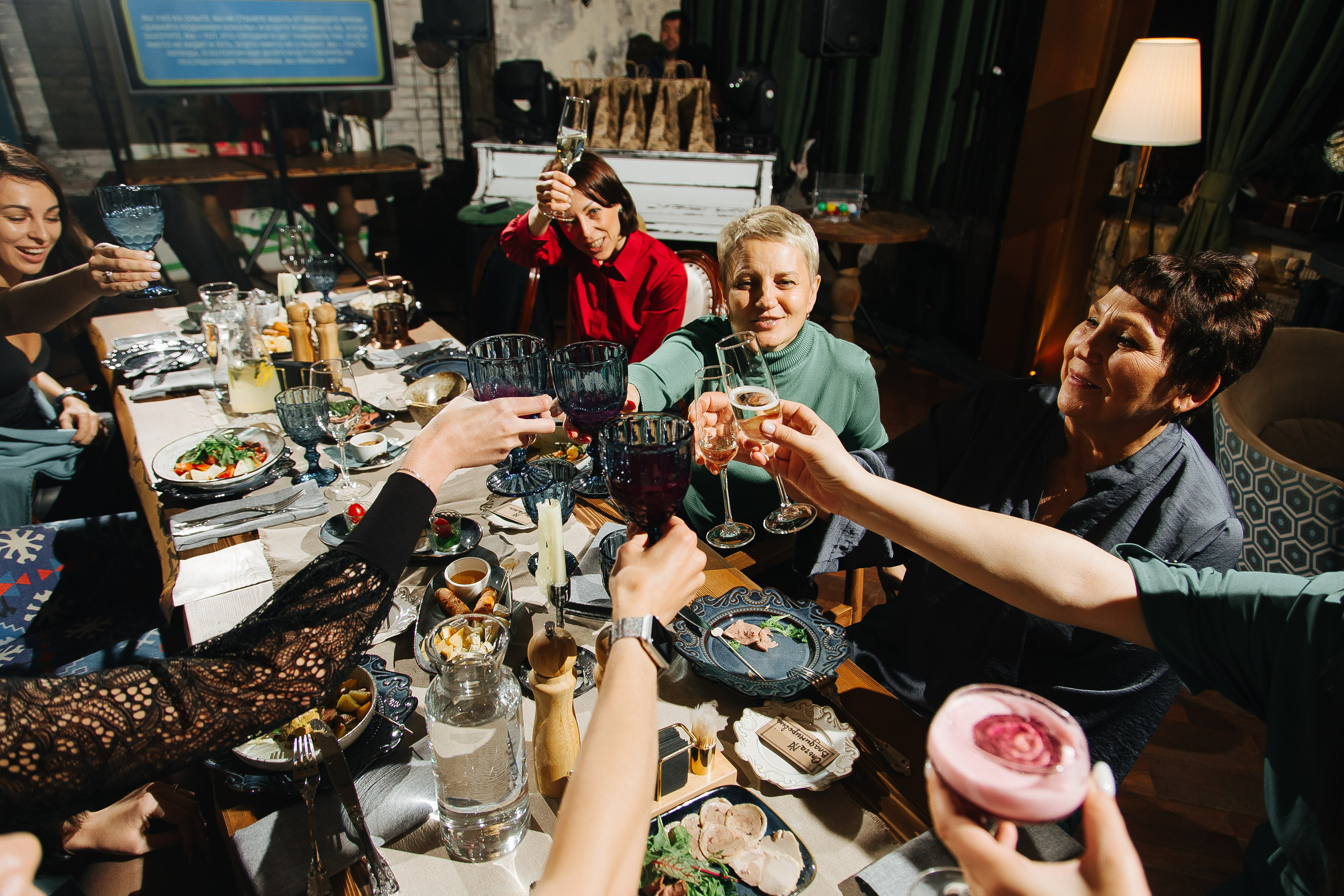 Банкет камерный. Фотограф в Красноярске Любовь Малеева