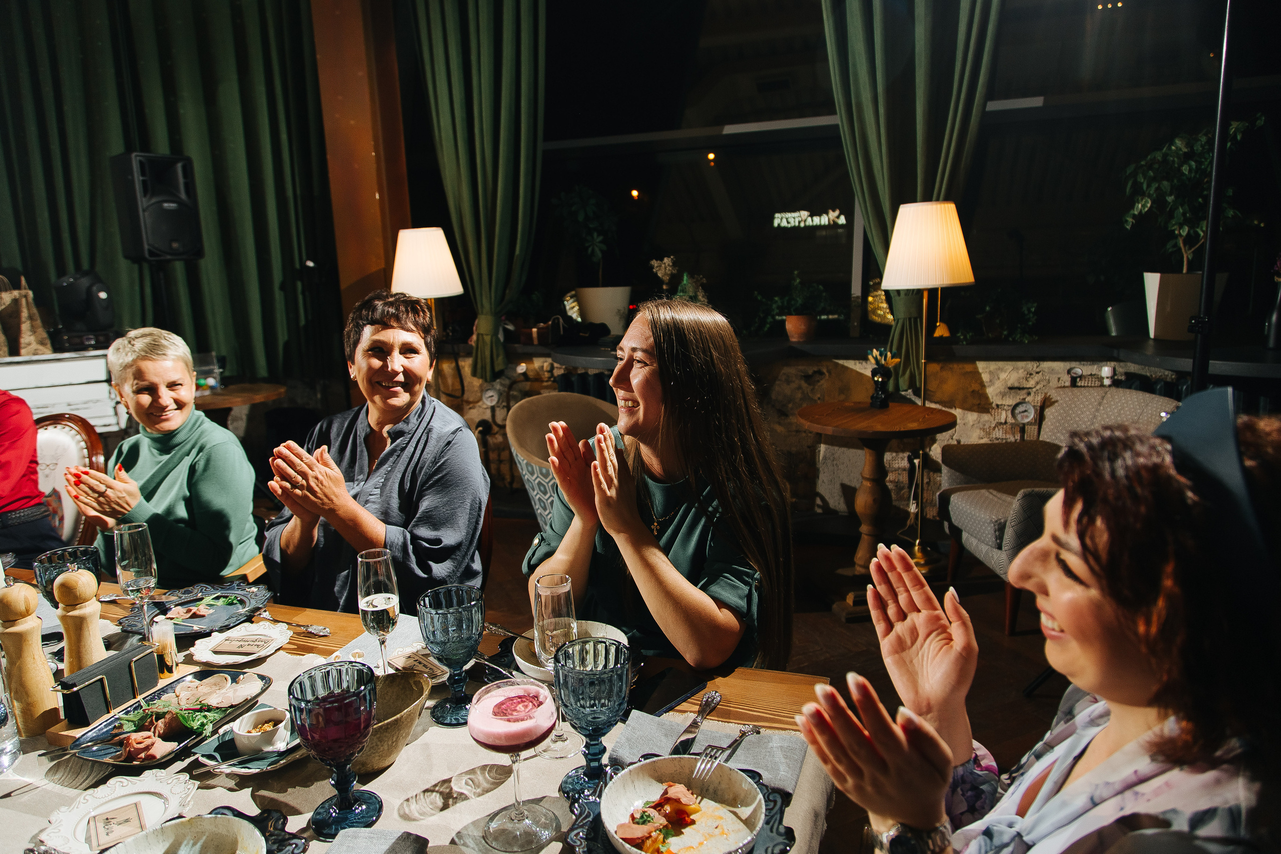 Банкет камерный. Фотограф в Красноярске Любовь Малеева