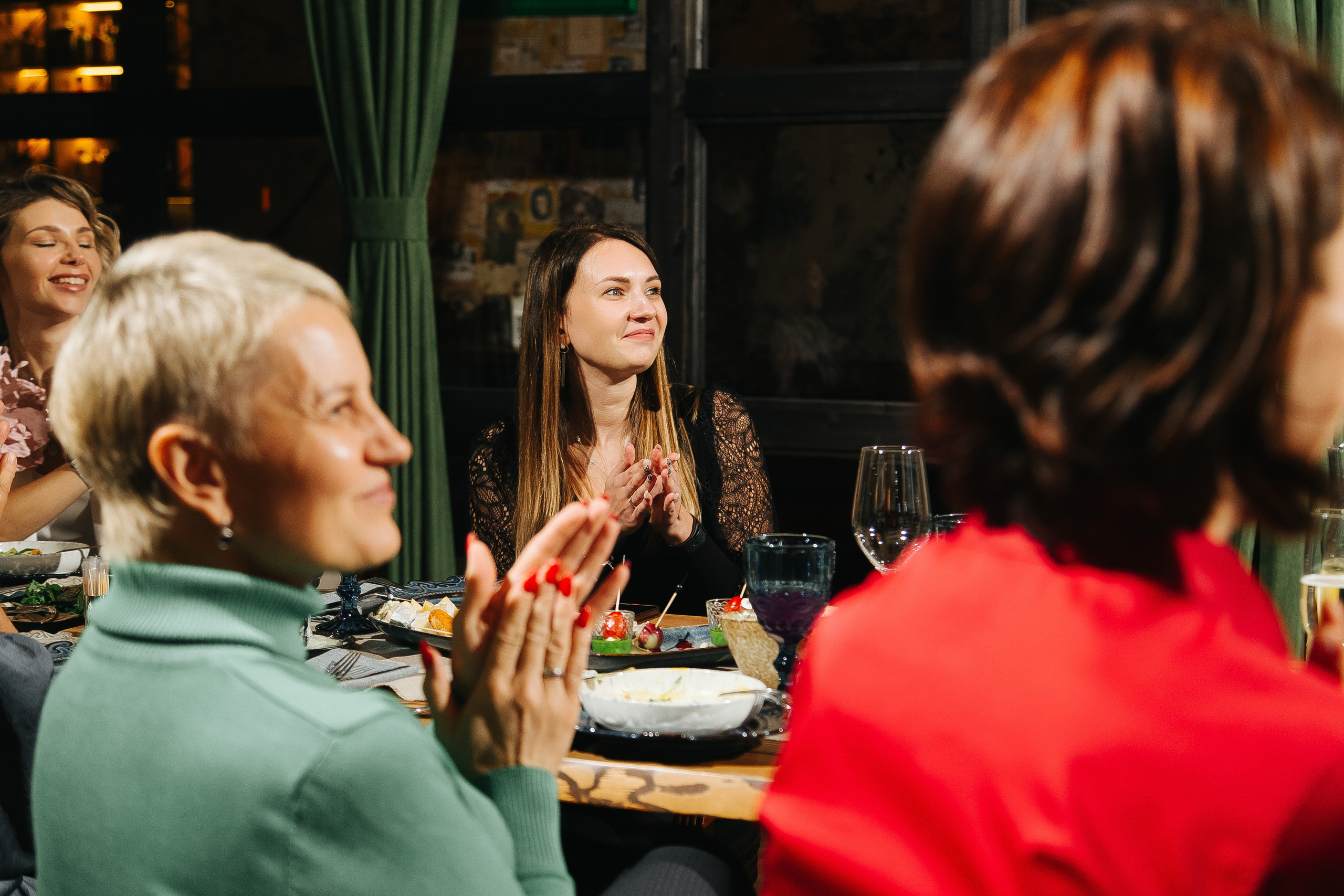 Банкет камерный. Фотограф в Красноярске Любовь Малеева