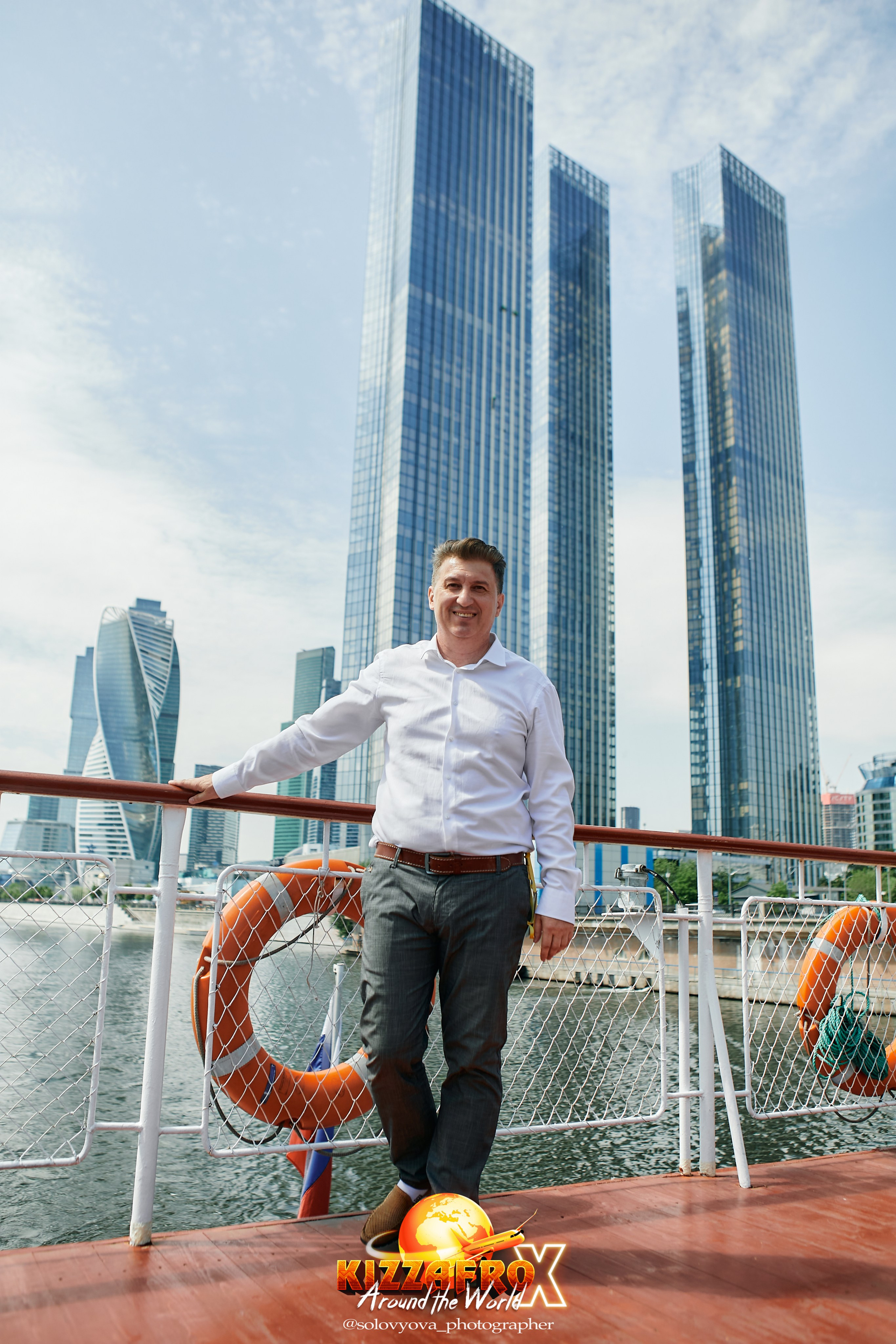 Boat party. Свадебный фотограф