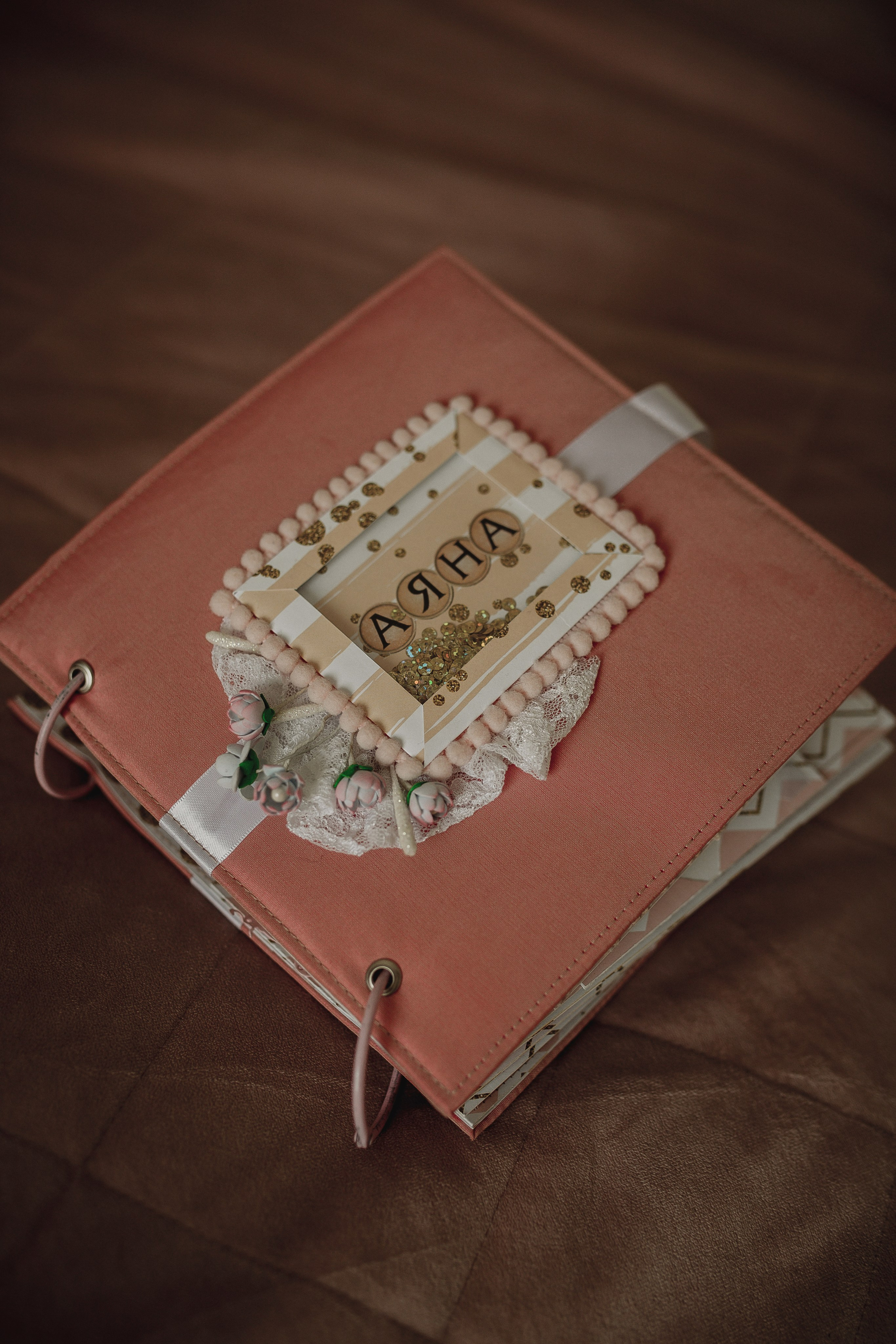 Семейные объятия в родных стенах. Семейный и свадебный фотограф в Саратове Катерина Оленская