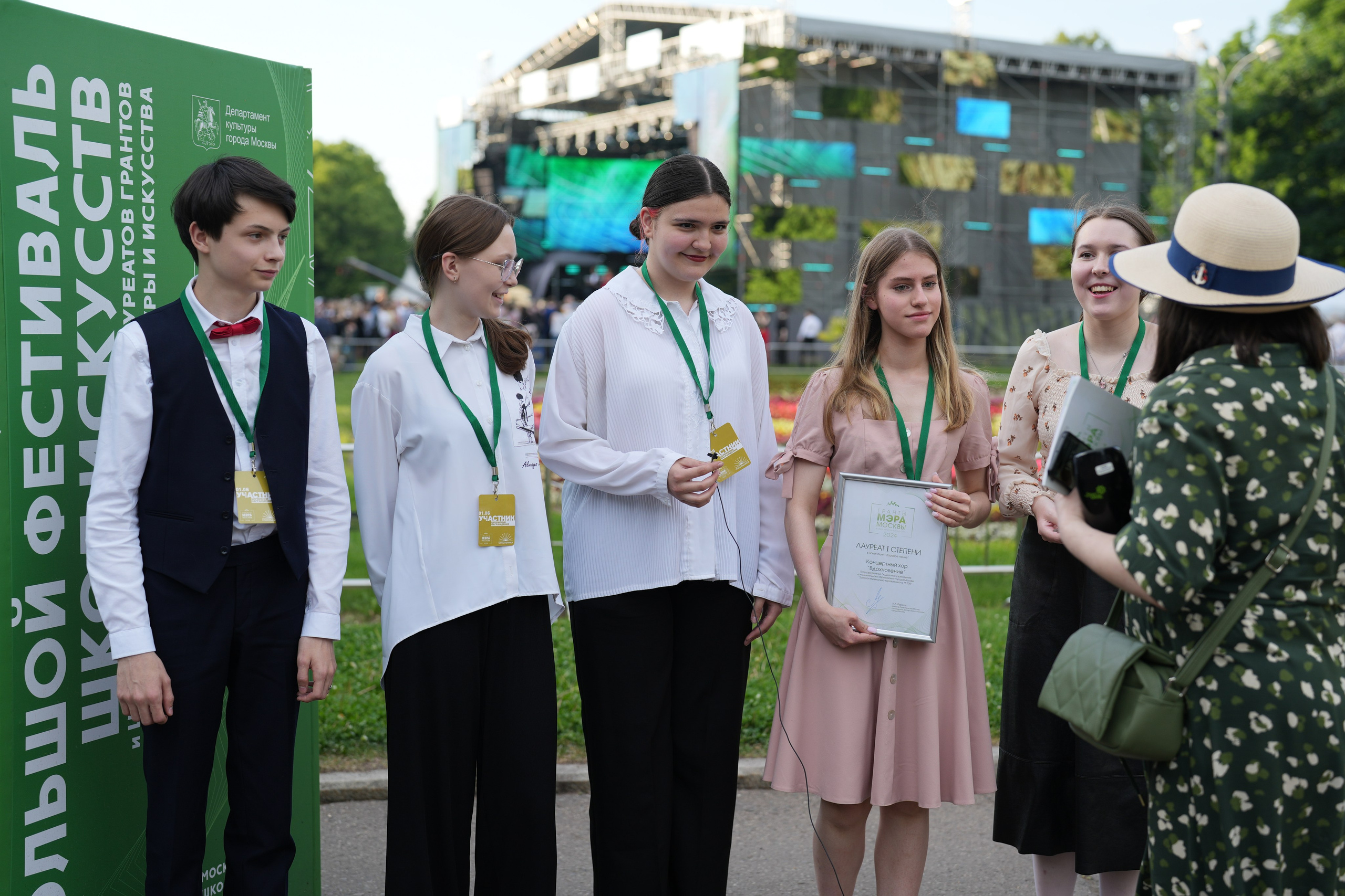 Гранты МЭРА Москвы. Семейный и детский фотограф в Москве Оксана Чибизова