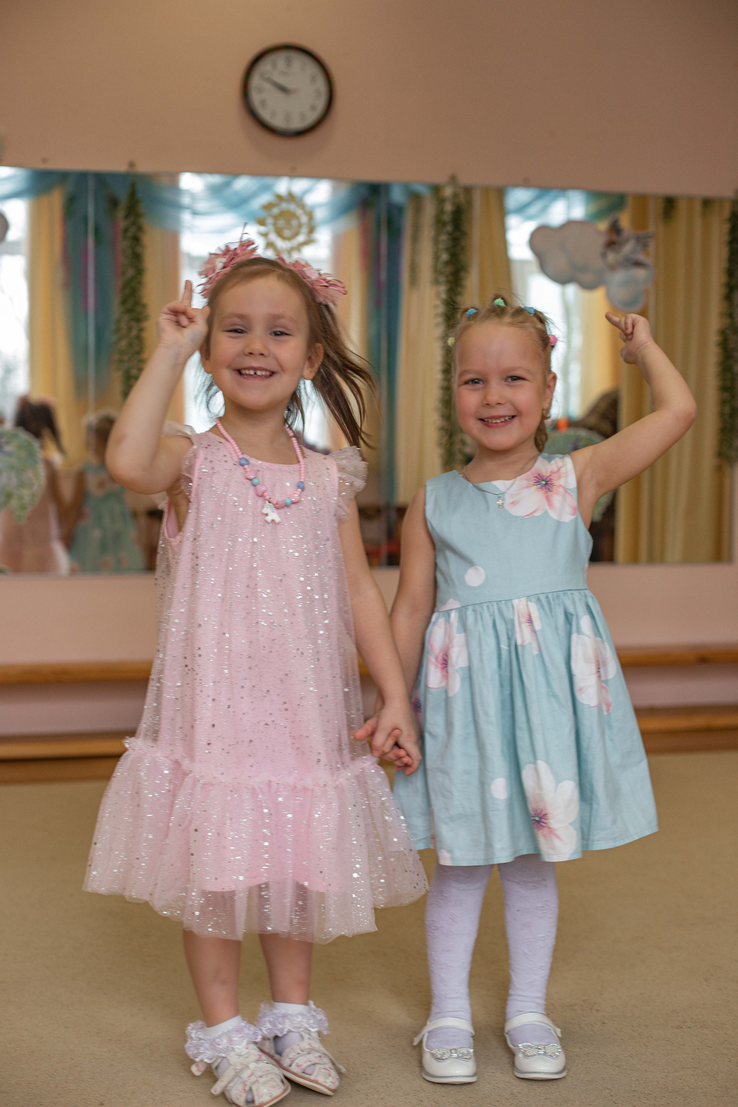 Утренник в детском саду. Семейный свадебный интерьерный фотограф Тверь Санкт- Марина Свистунова