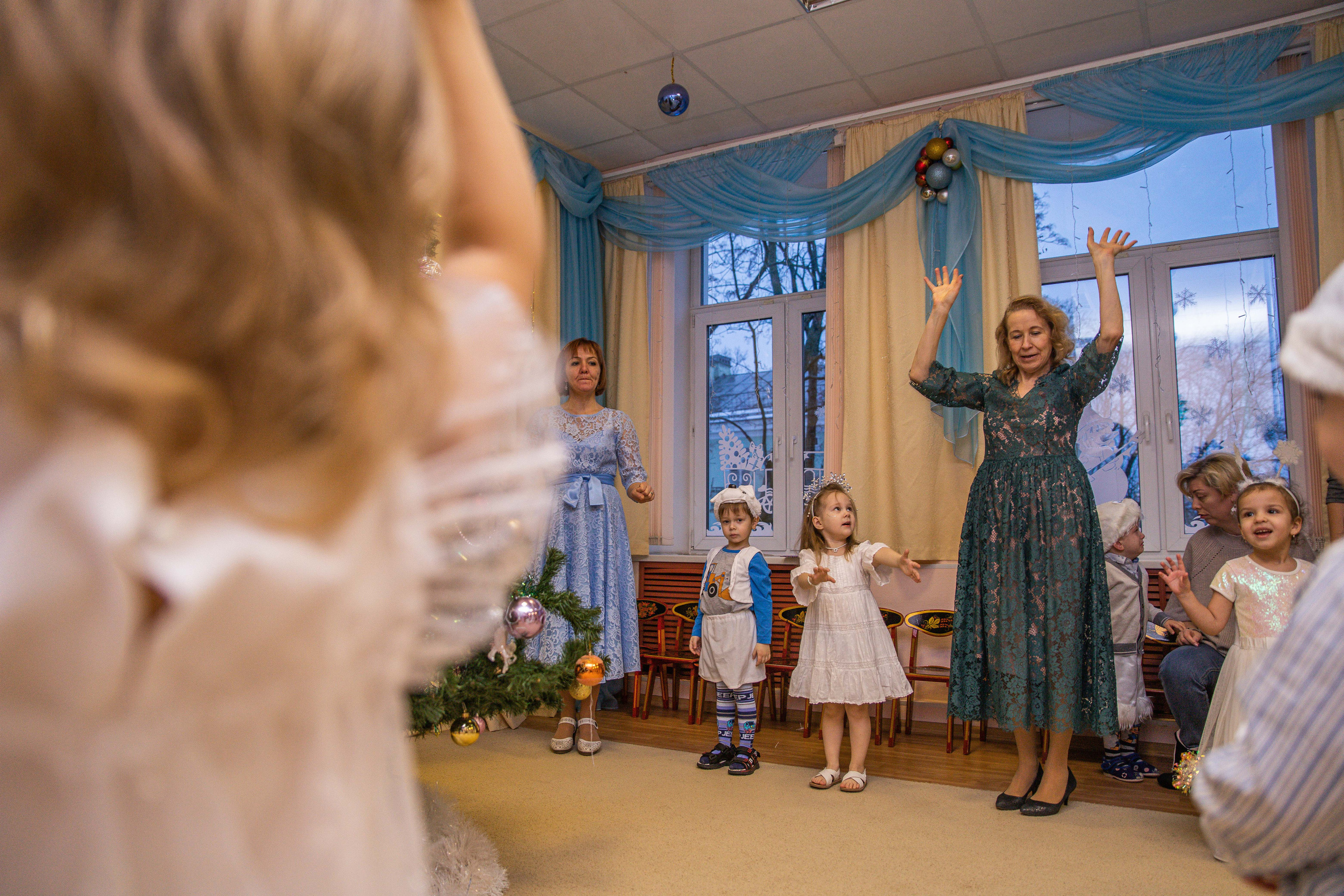 Утренник в детском саду. Семейный свадебный интерьерный фотограф Тверь Санкт- Марина Свистунова