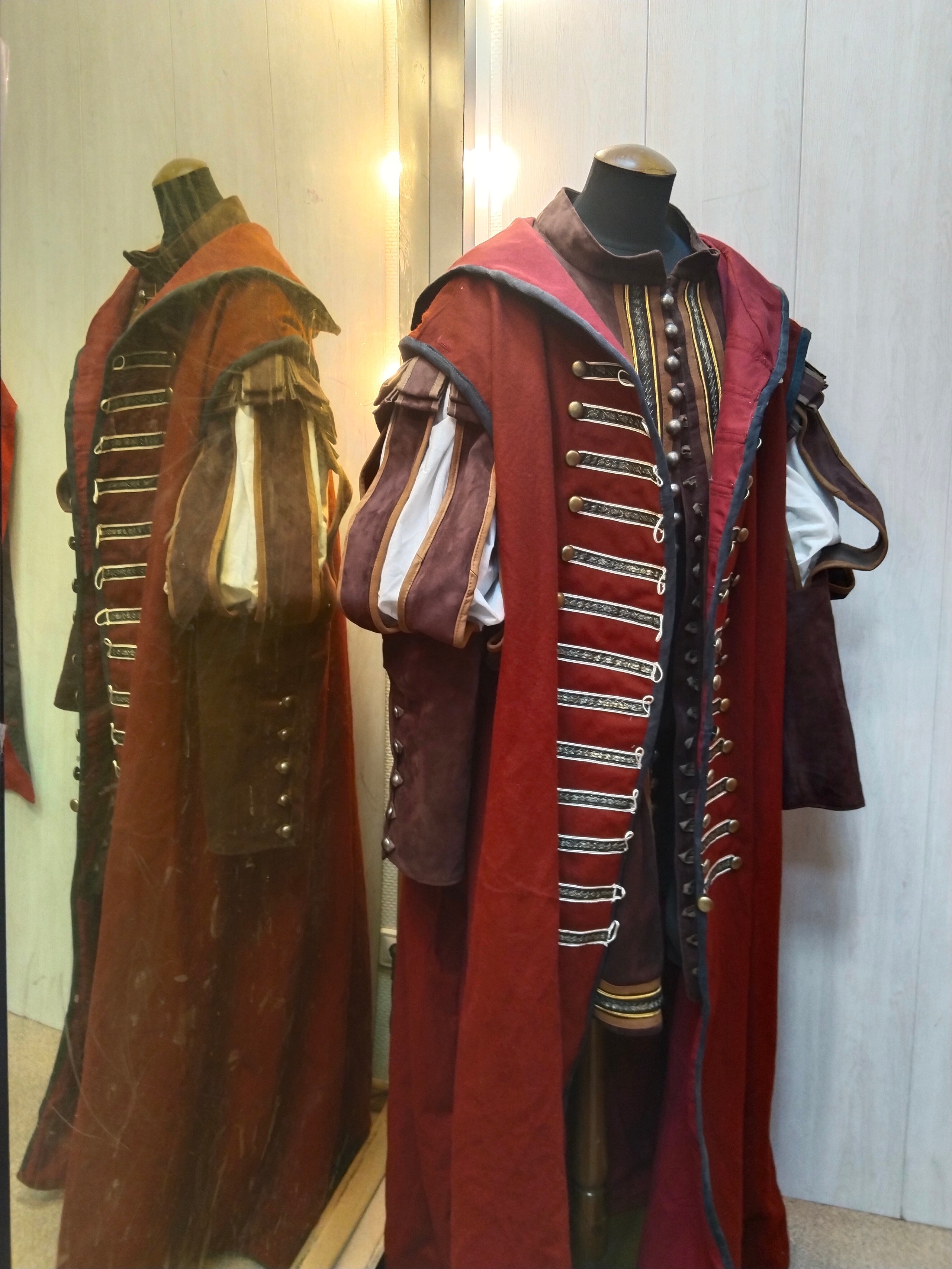 Костюмы. AIREN DESIGN — художественное ателье