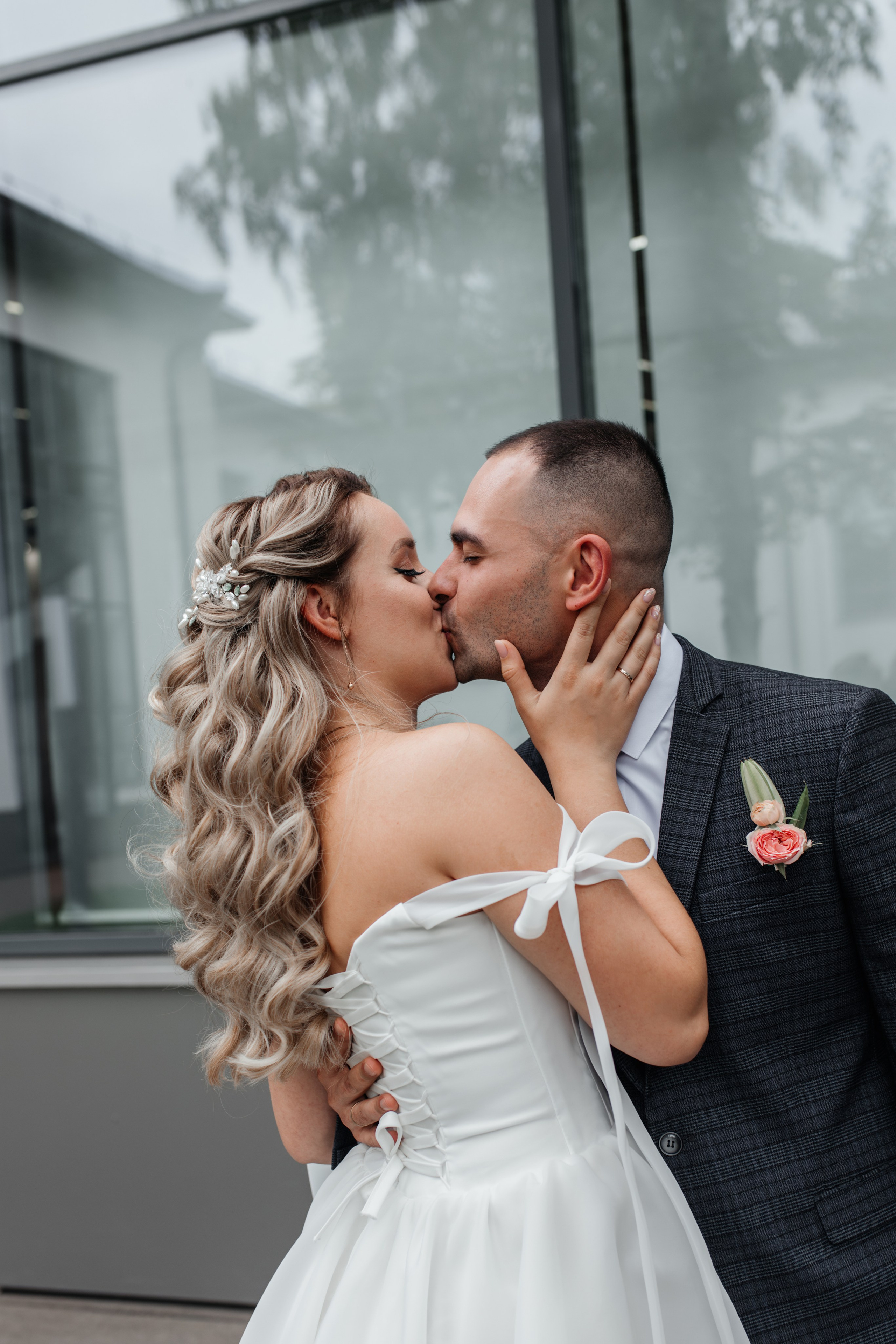 ЗАГС (КЦ Московский). Регина Мингалимова, семейный и свадебный фотограф в Казани