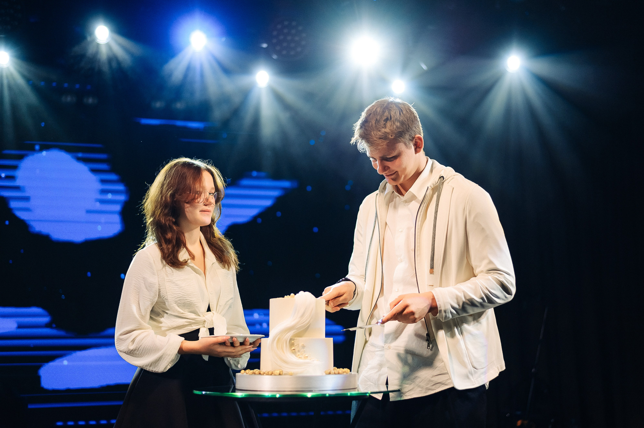 Годовщина свадьбы в Atmosfera. Свадебный фотограф в Екатеринбурге Артём Зайнетдинов