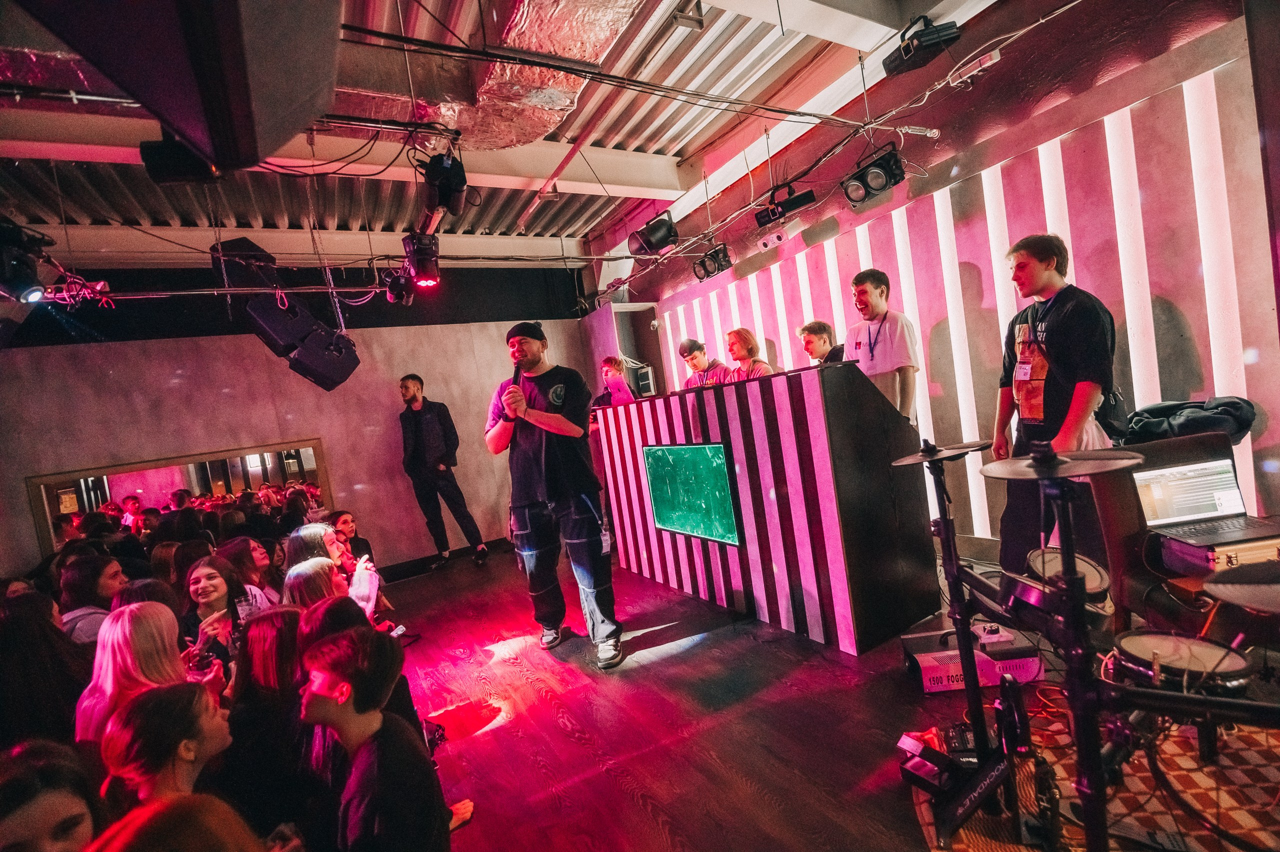 8 MARCH WOMENS DAY PARTY. Фотограф в Кемерово Владислав Шульц