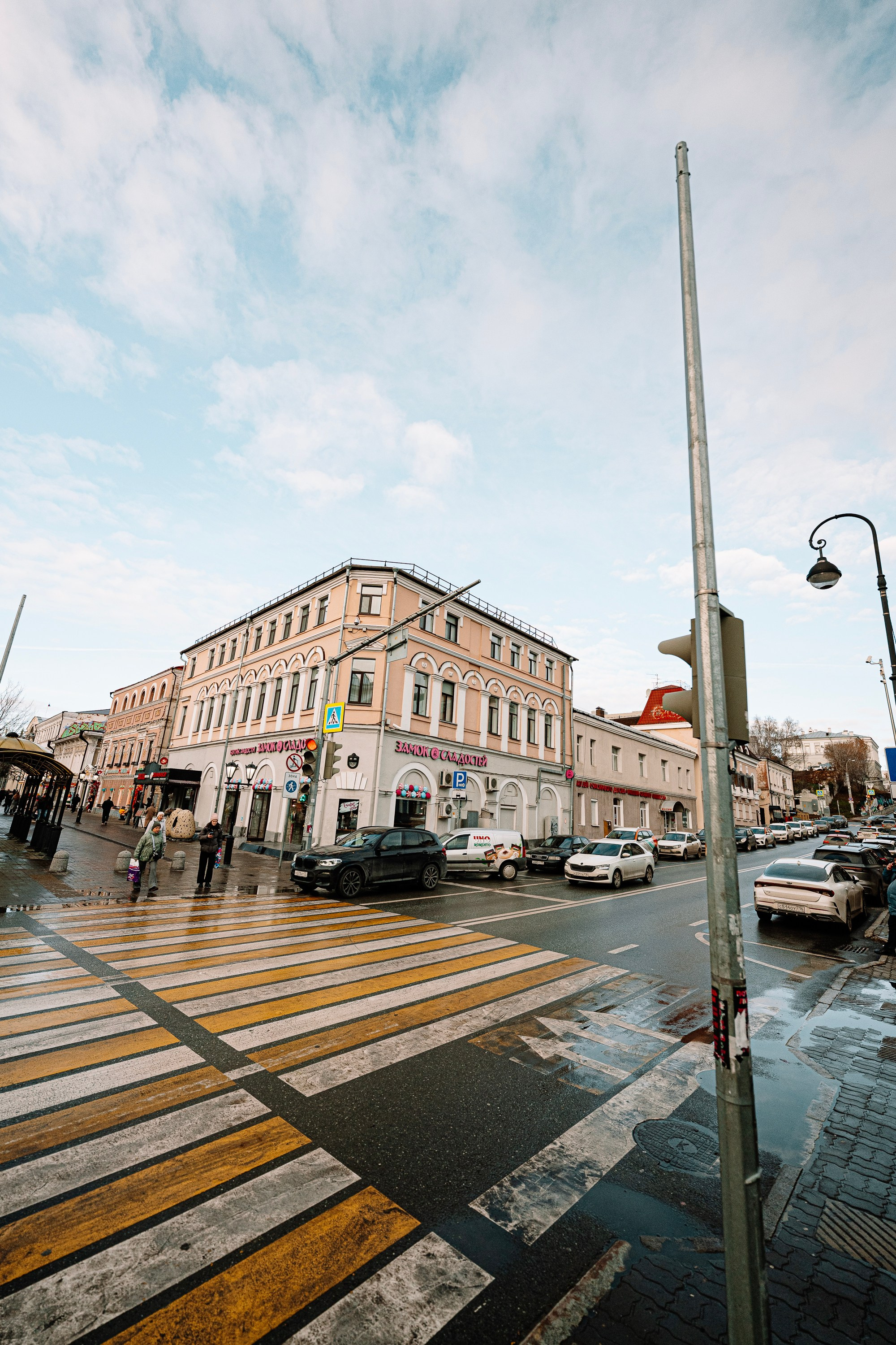 Стрит фото. Свадебный фотограф в Казани, и Зеленодольске Радик Мухаметов